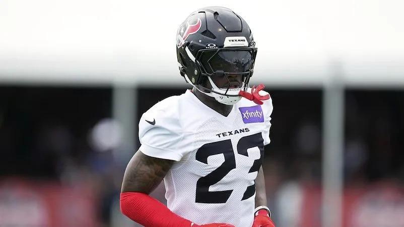 🩺🏈 Injury Update &ndash; C.J. Gardner-Johnson
Houston Texans safety C.J. Gardner-Johnson, who was carted off with a knee injury during Thursday&rsquo;s training camp practice, could still return in time for the regular season opener on Sept. 7 at t