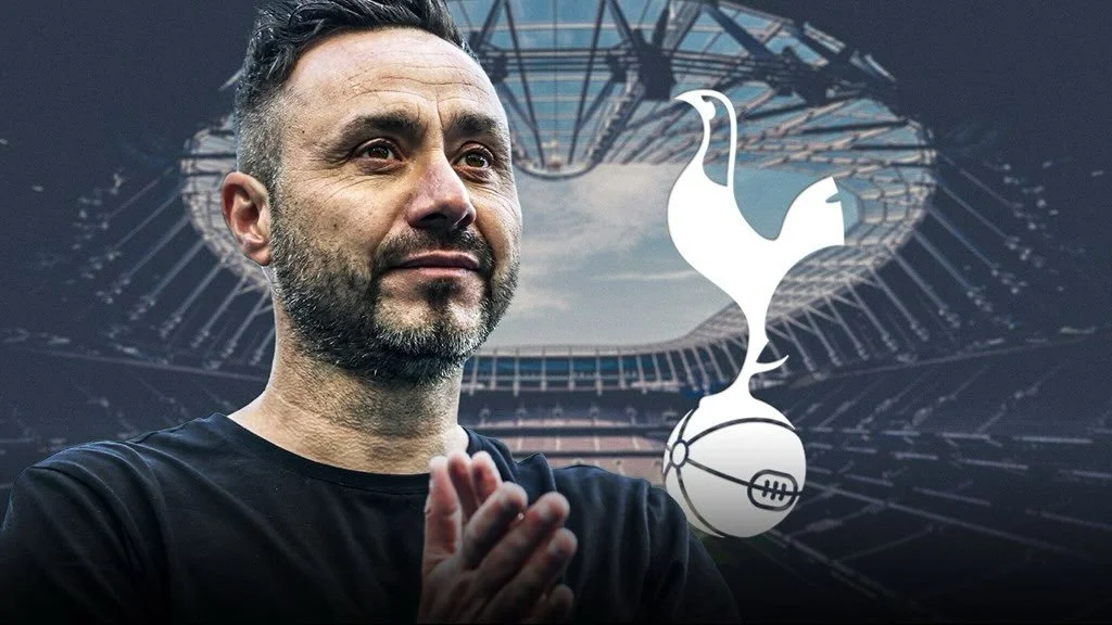 ⚪🚨 De Zerbi appointed Tottenham boss! 🔥

Tottenham Hotspur have appointed Roberto De Zerbi as their third head coach of the season ✍️

The Italian has agreed a five-year contract, with no relegation release clause &mdash; a clear sign of long-term 