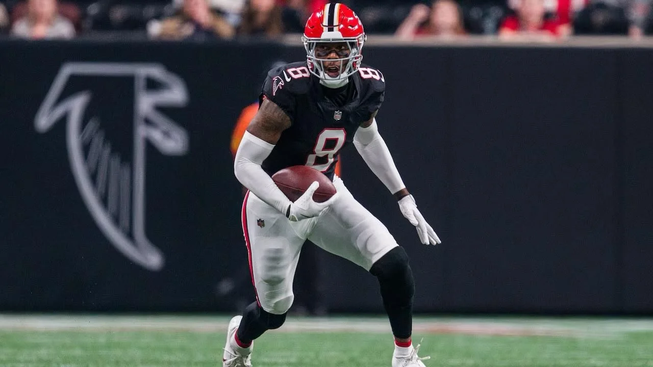 🦅🏈 Kyle Pitts trade still possible? 👀

Atlanta Falcons GM Ian Cunningham hasn&rsquo;t ruled out a potential trade involving Kyle Pitts, despite the team placing the franchise tag on him 🏷️

A surprise move could still be on the table&hellip;

#Fa