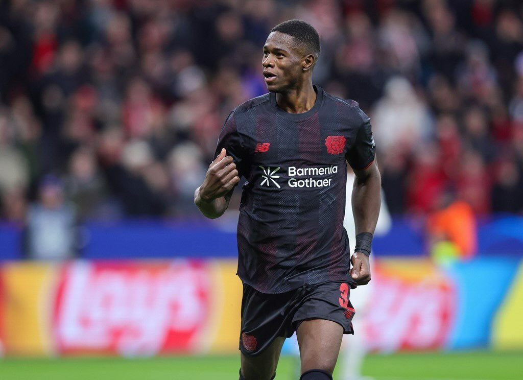 🔴👀 Arsenal tracking Kofane! 🇨🇲🔥

Arsenal are monitoring Christian Kofane (19) from Bayer Leverkusen, according to reports ✍️

The teenage striker impressed against the Gunners in their Champions League clash &mdash; and is now attracting interes