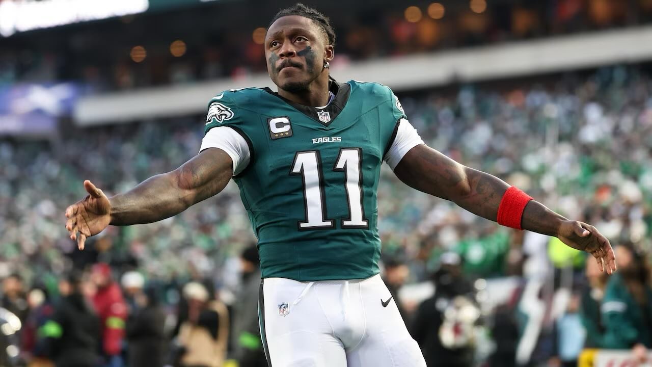 🏈👀 Patriots keeping options open&hellip;

New England Patriots EVP Eliot Wolf refused to shut down rumours linking the team to A.J. Brown 👀

While he wouldn&rsquo;t directly comment on the Philadelphia Eagles star, Wolf made it clear the Patriots 