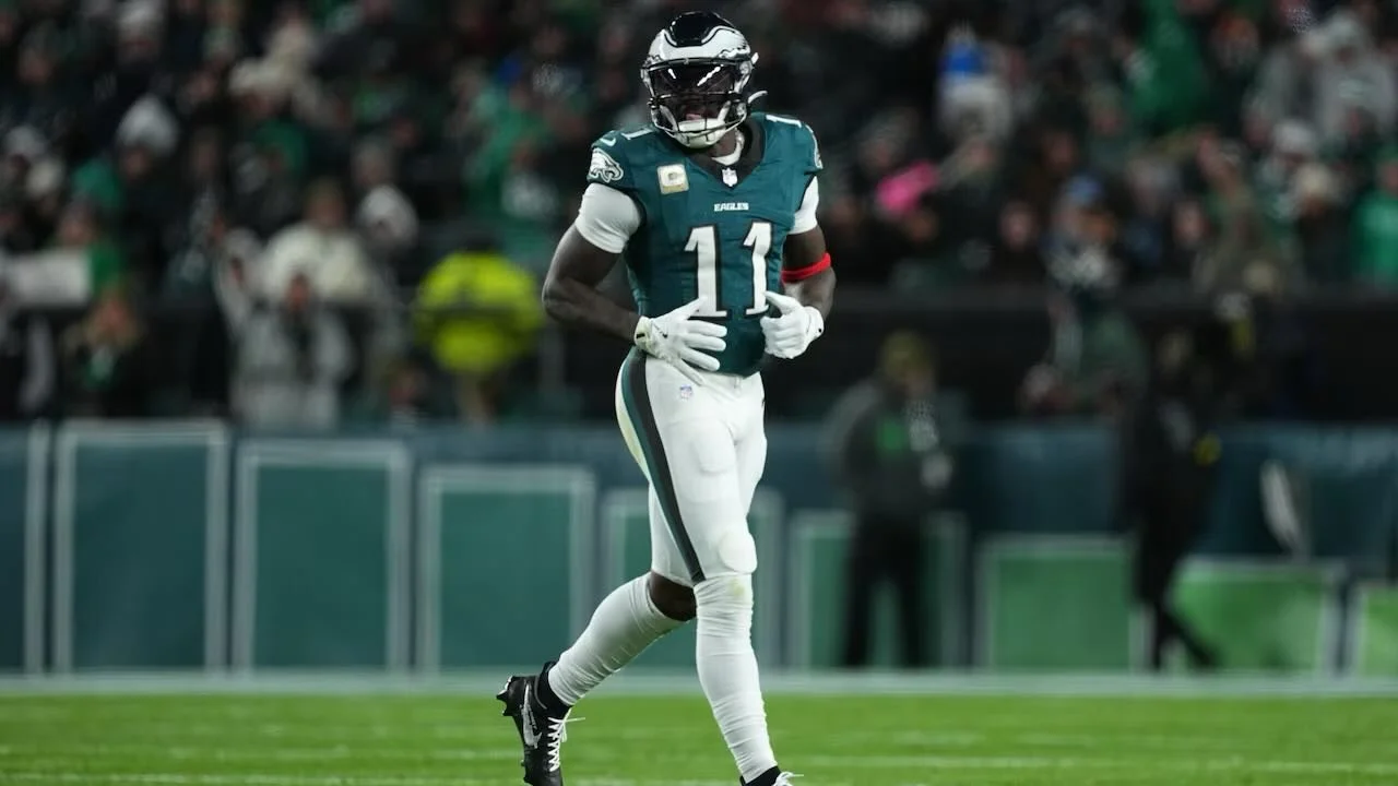 🏈👀 Rams nearly landed A.J. Brown!

The Los Angeles Rams were reportedly closer than the New England Patriots to pulling off a blockbuster trade for A.J. Brown earlier this offseason 🔥

The Philadelphia Eagles star has been at the centre of trade s