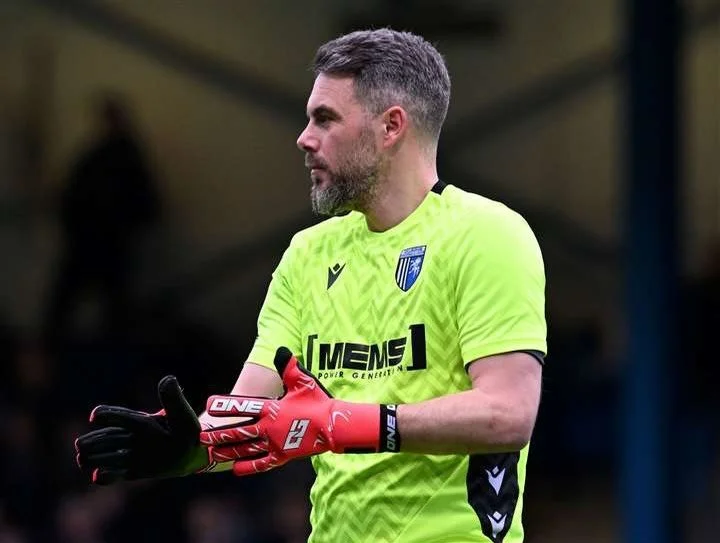 🧤✍️ Glenn Morris has a new club!

Former Gillingham goalkeeper Glenn Morris will continue his career with Dorking Wanderers 🔥

The veteran shot-stopper joins the National League South side as he continues his journey in non-league football 👏

Expe