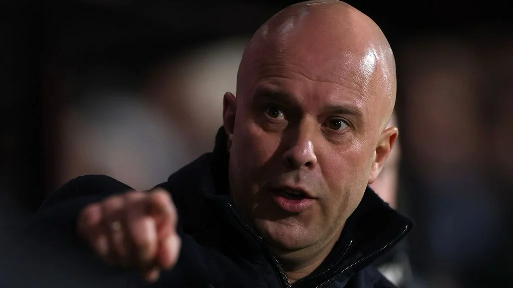 🔴🚨 Arne Slot sacked by Liverpool

Arne Slot has been dismissed as head coach of Liverpool ❌

The Dutchman leaves Anfield just one year after guiding the Reds to their 20th league title, with a disappointing fifth-place finish this season ultimately