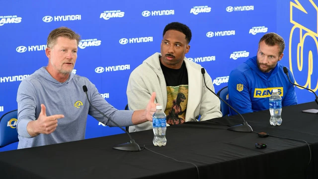 🏈😲 Rams pulled off Myles Garrett trade in total secrecy

The Los Angeles Rams reportedly kept their plans under wraps before completing their blockbuster trade for star pass-rusher Myles Garrett 🔥

According to reports, the Rams did not even speak