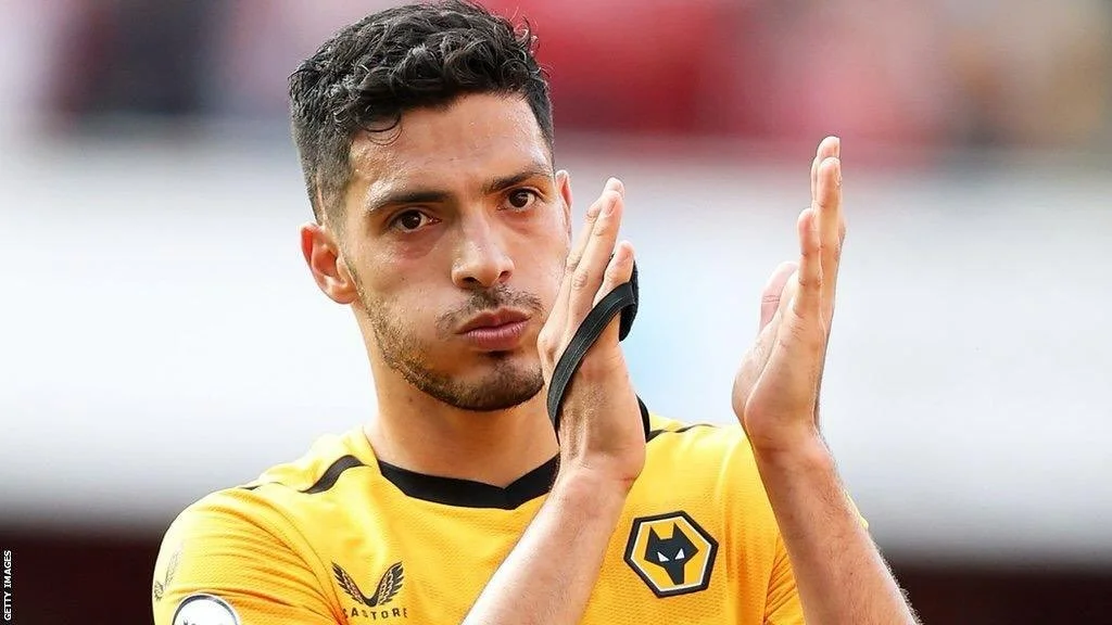 🐺❤️ Raul Jimenez returns to Wolves!

Raul Jimenez has completed a sensational return to Wolverhampton Wanderers, the club have confirmed ✍️

The Mexican striker has signed a two-year contract with the option of a further 12 months 🔥

During his fir