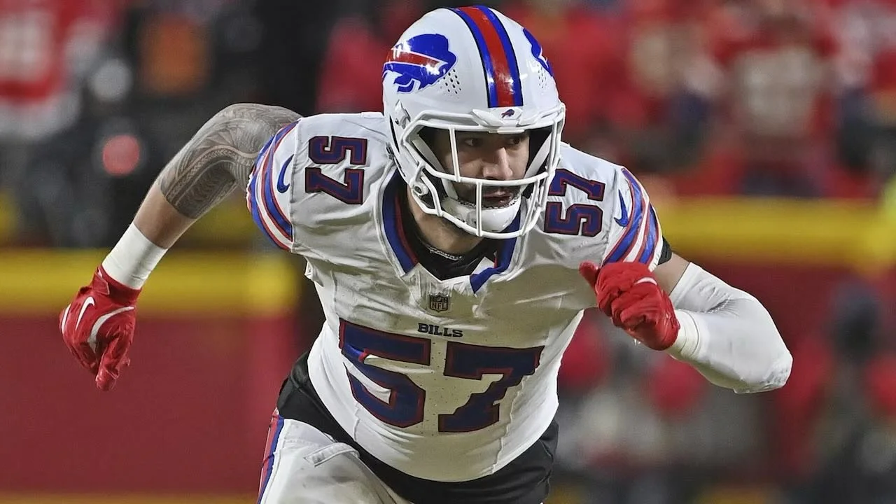 🏈🦅 Eagles add depth on the defensive line!

The Philadelphia Eagles have reportedly signed free-agent defensive end A.J. Epenesa ✍️

Epenesa arrives after spending last season with the Buffalo Bills, where he appeared in 16 games and made two start