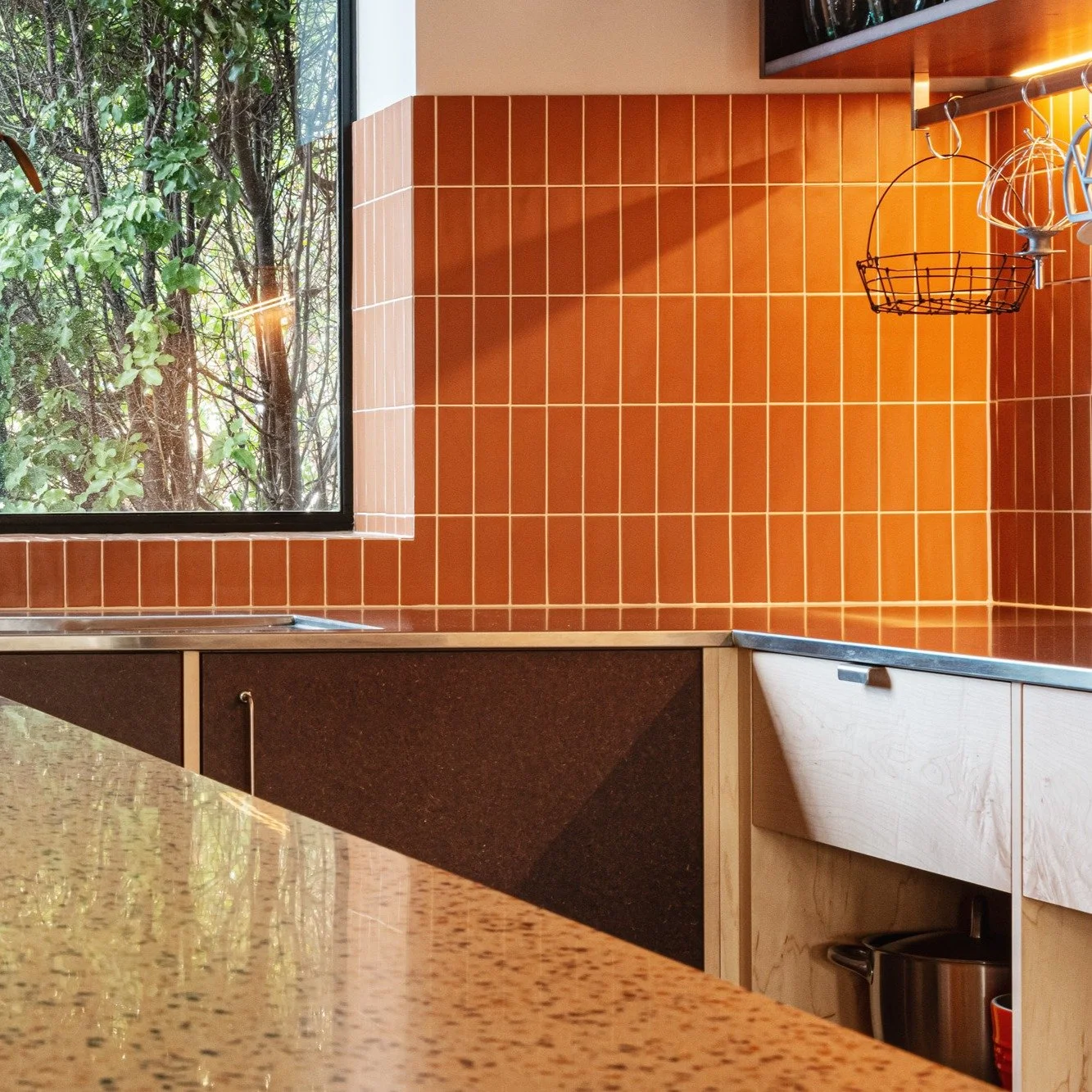 Durat worktops / Valchromat doors / Maple cabinetry / Stainless steel handles &amp; worktops