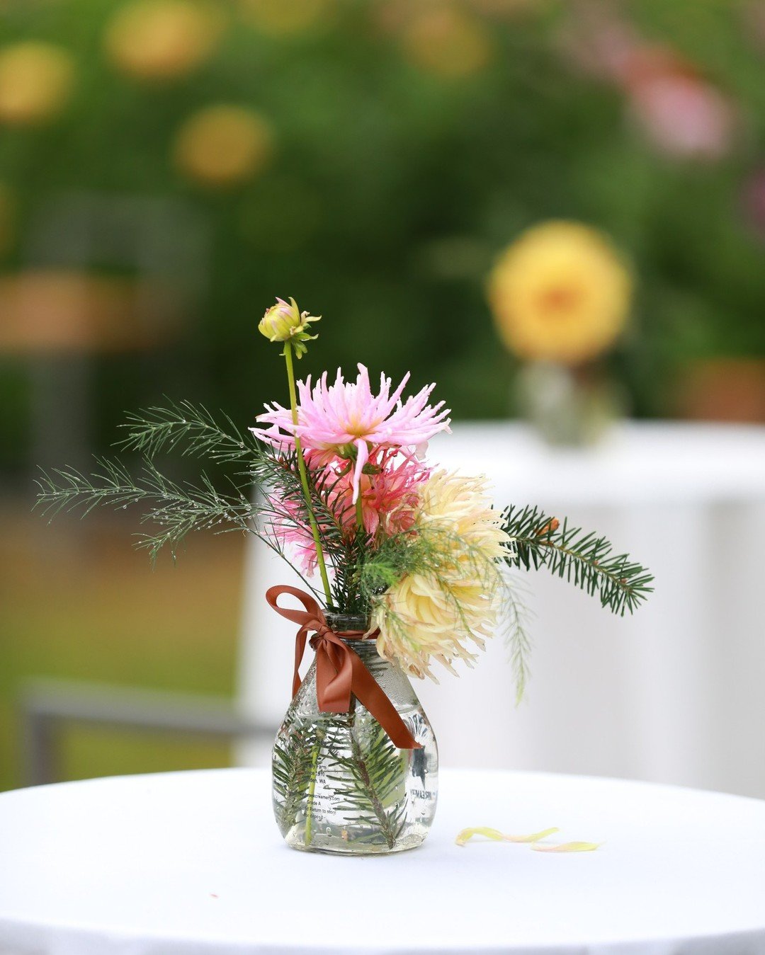 Surrounded by forest and gardens, these bouquets were made with flowers and greens gleaned right here at Cascadia Meadows.  If you are looking for a venue that will fit any style and color palette, we are here for you. Contact us today to learn more 