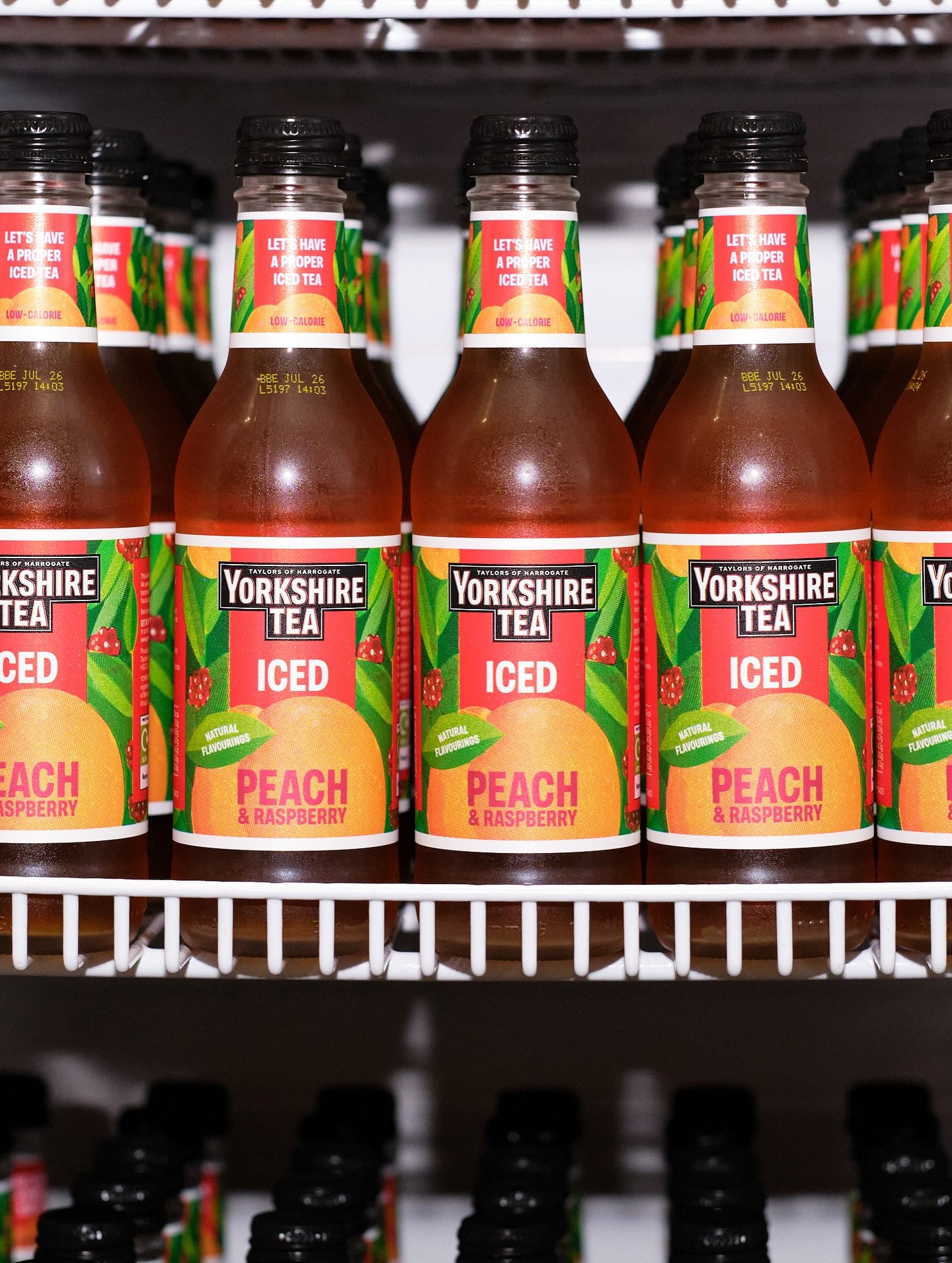 Fun details, happy faces and plenty of Iced Tea 🍹. A few weeks back I had the fun job of capturing Yorkshire Tea Iced launch at Excel London. Bright details and a few carefully staged pours 💧
