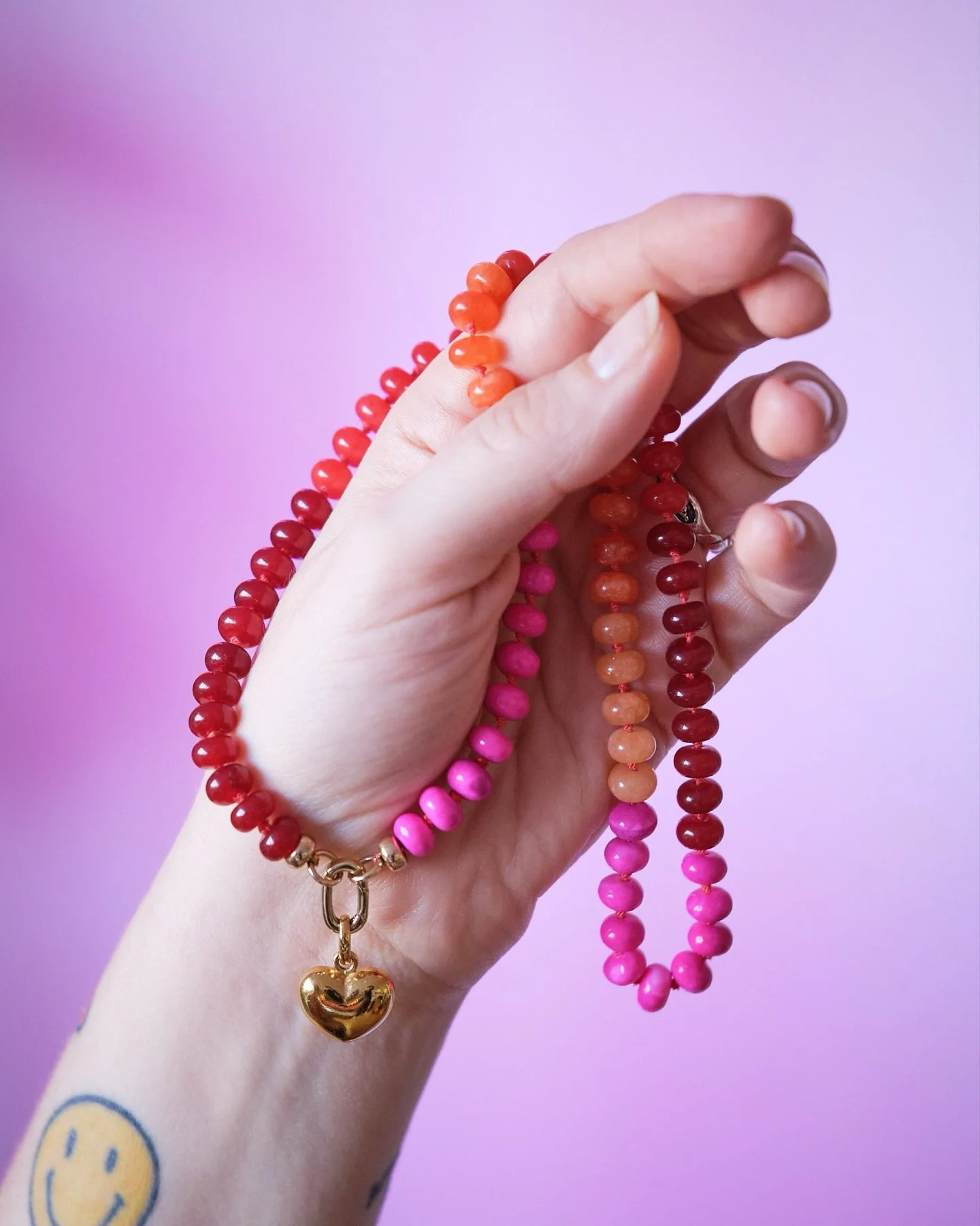 📸 &hearts;️💙💜💚🧡💛🩵❤️&zwj;🔥
Love is in the air for this Valentine&rsquo;s Day shoot for @venus_yoga_and_mala 💖 😻👩&zwj;❤️&zwj;👨