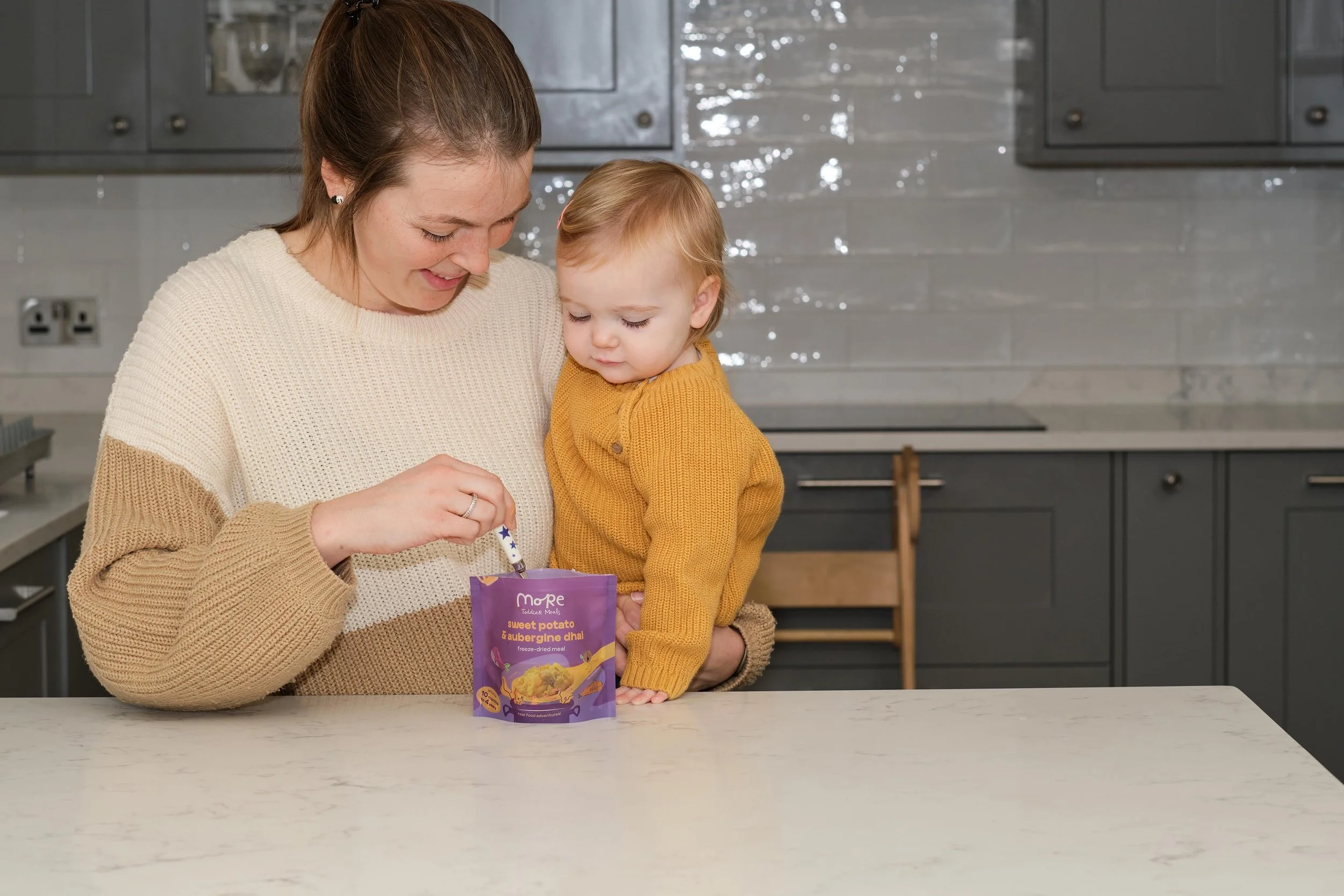 AnnaLachlan MOREtm91s.jpg