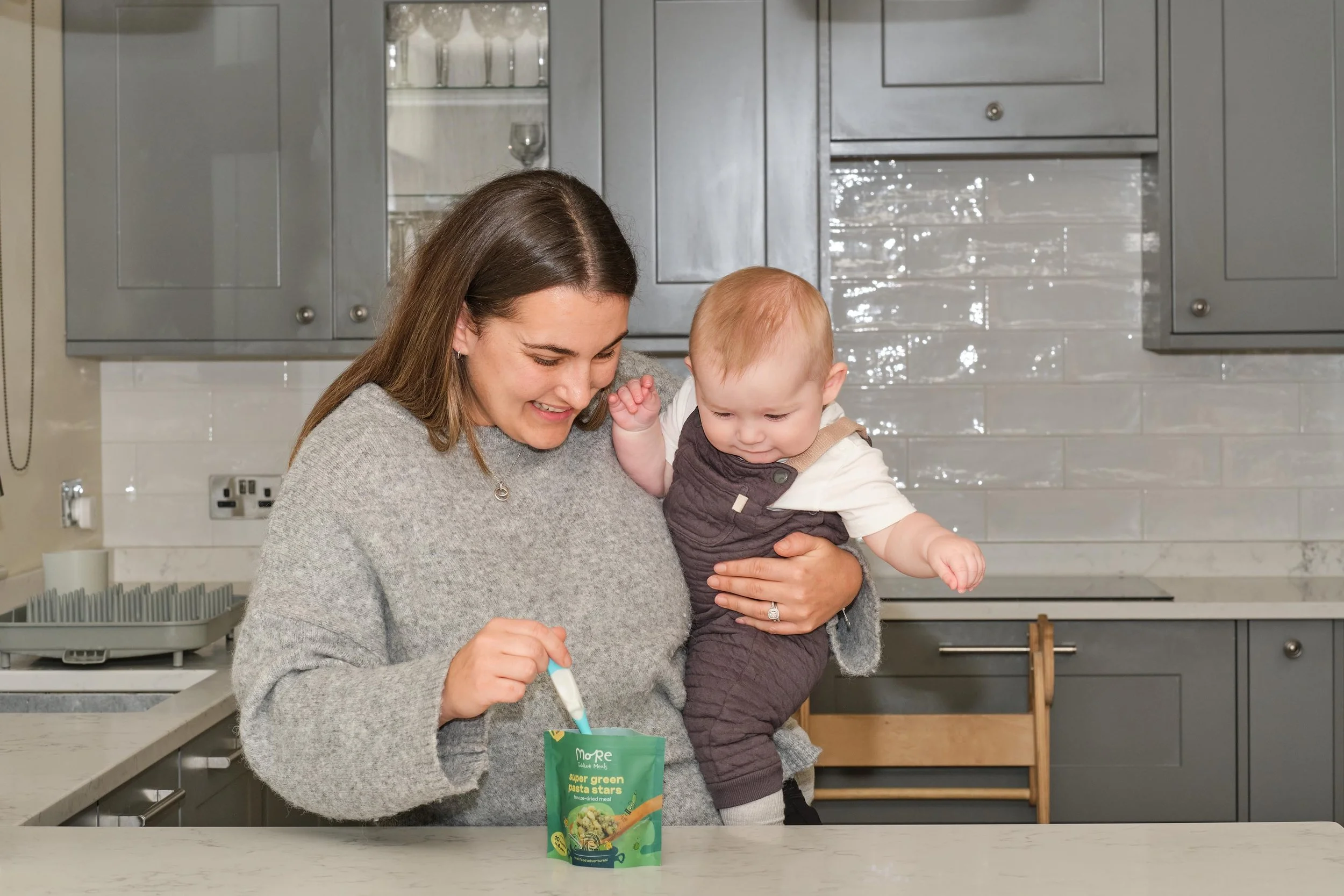 AnnaLachlan MOREtm129s.jpg