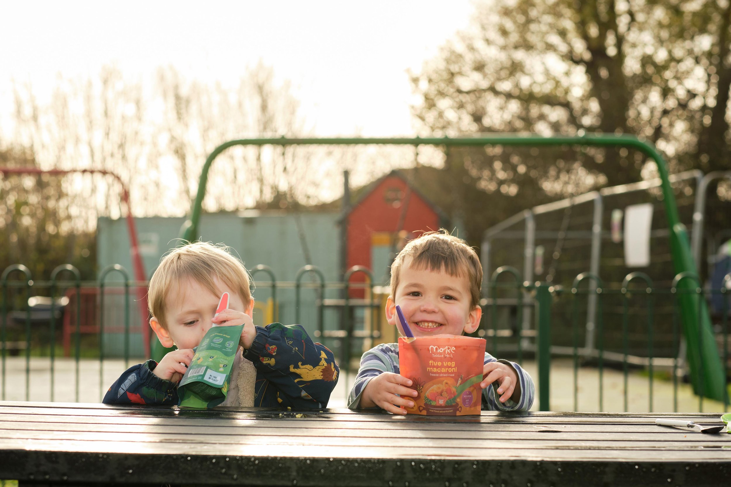 AnnaLachlan MOREtm463s.jpg