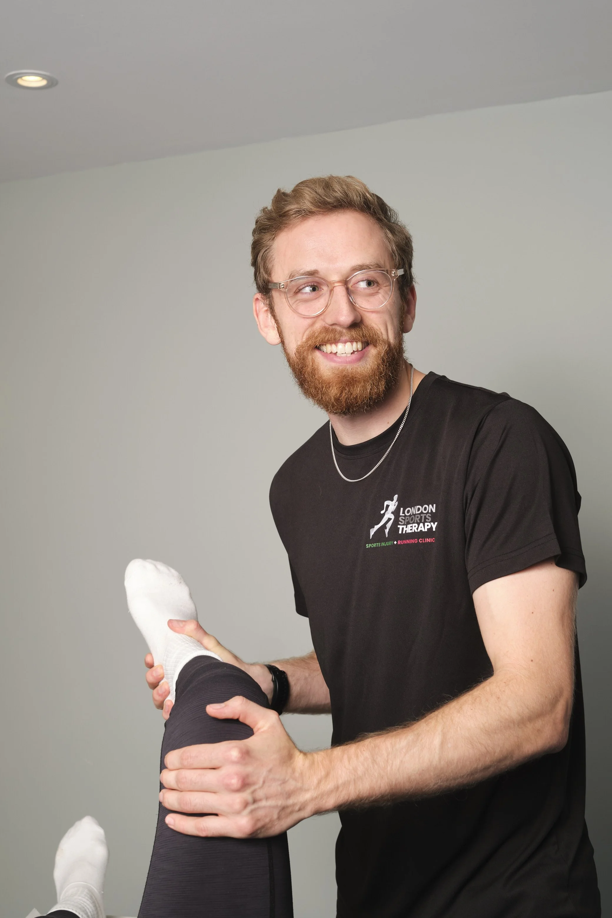 AnnaLachlan LondonSportsTherapyD2   25434s.jpg