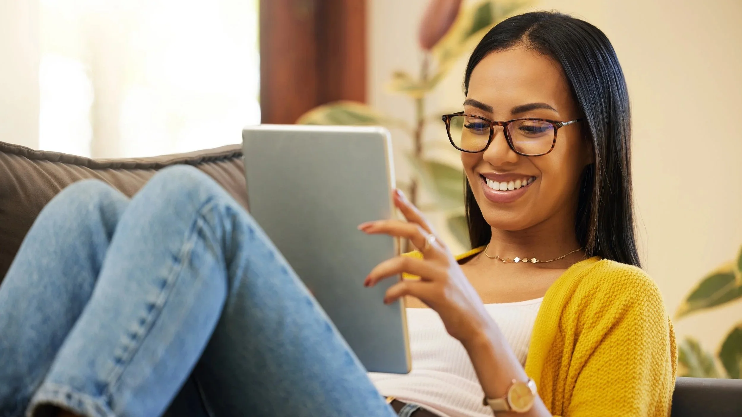 Where Can I Buy Reading Glasses in Edmonton?