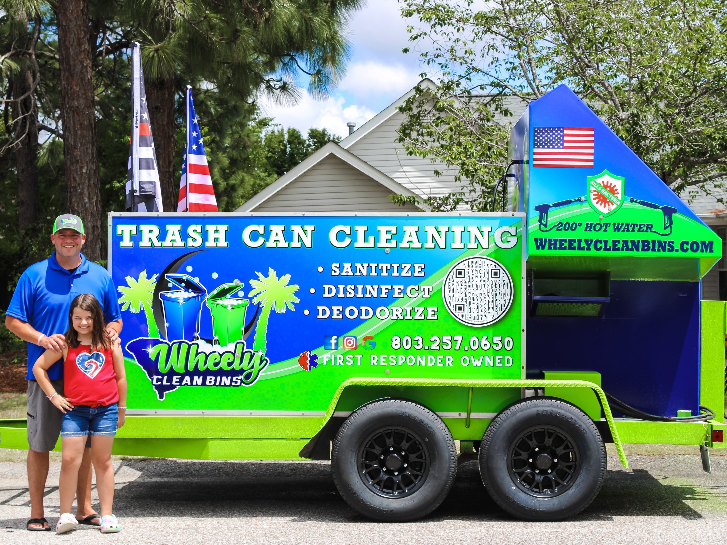 Curbside Trash Can Cleaning Service