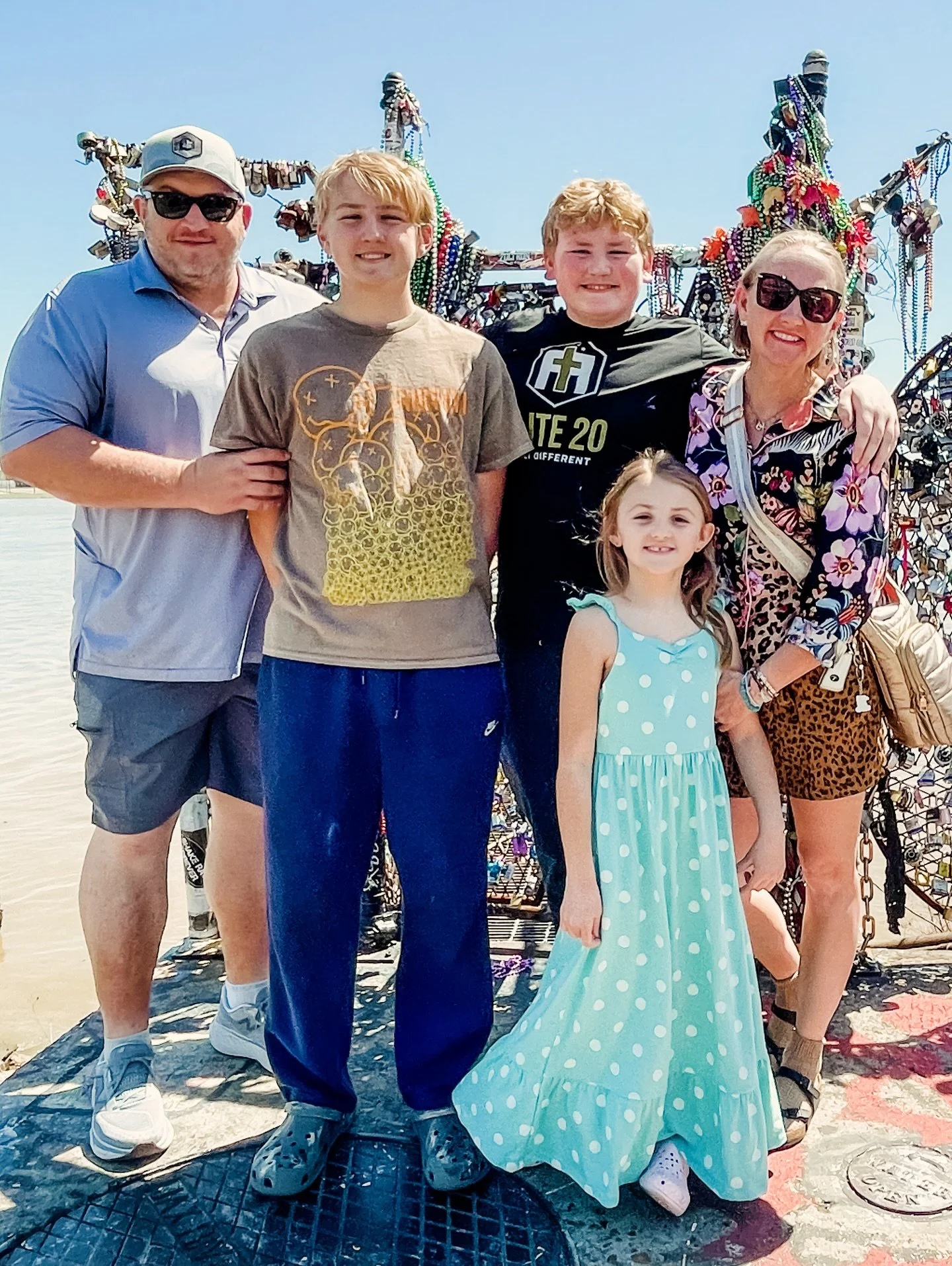 SPRING BREAK 🎭
 
I have been coming down to New Orleans ever since I was a little girl.
 
Every year, my Mom would book us a room at @hotelmonteleone . She would drink and dance, and I would hold her hand and watch. She was always so free there. It 