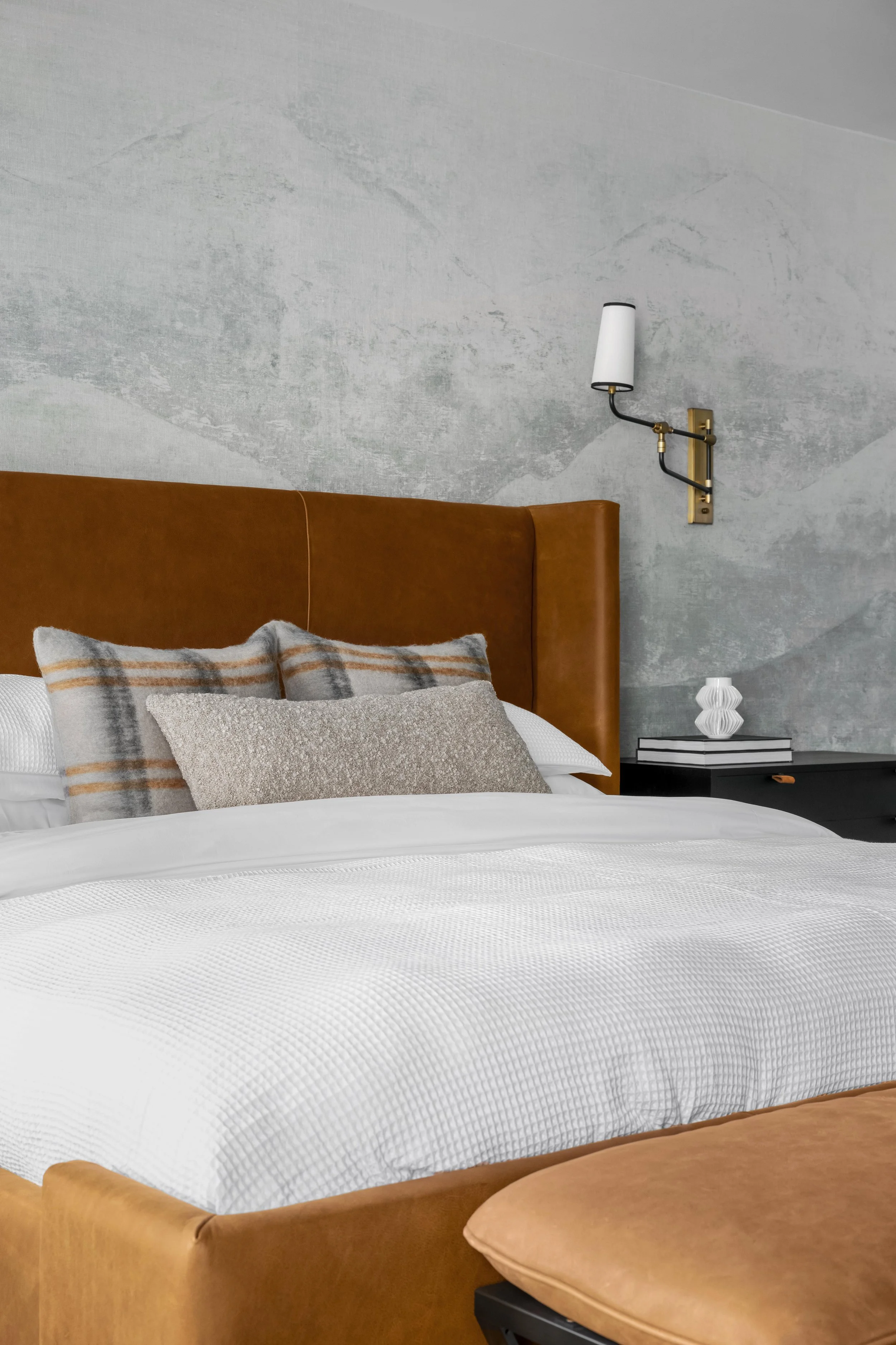 Huggins_Residence _Bedroom-8.jpg