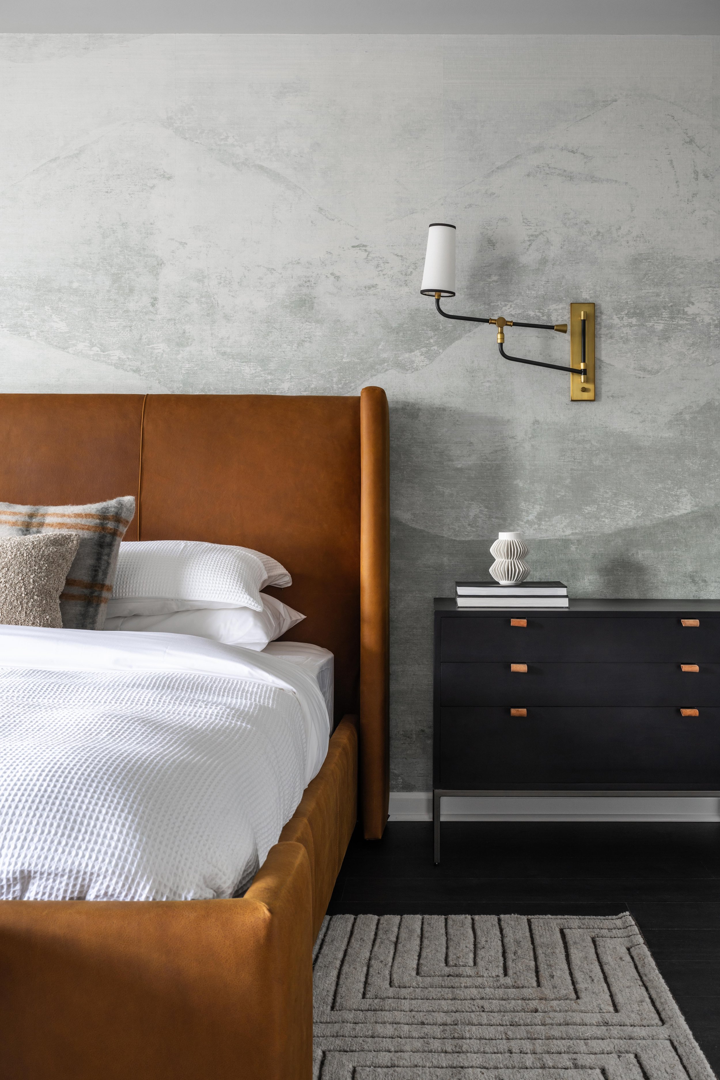 Huggins_Residence _Bedroom-12.jpg