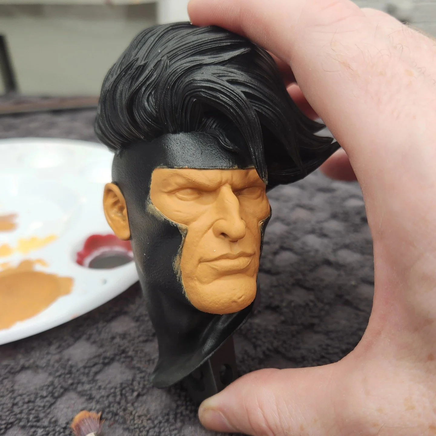 24" Gambit sculpture!

#gambit #xmen #3dprinting #handpainted @3dwickedart