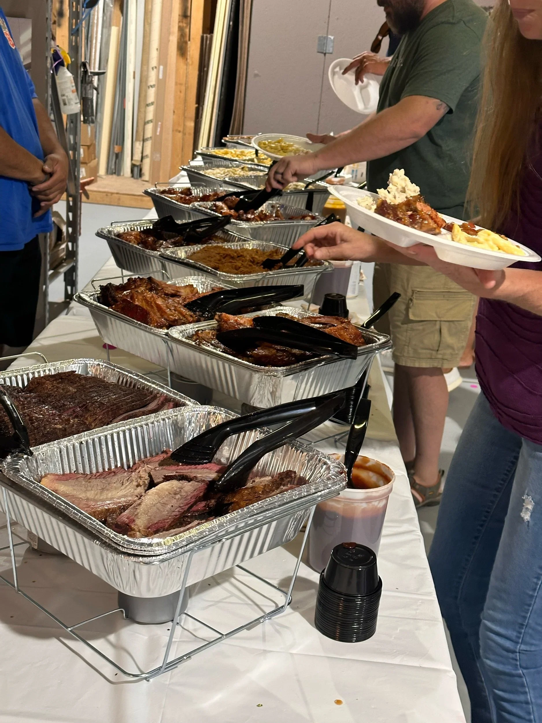Big_Belly_Brothers_Catering_2.webp