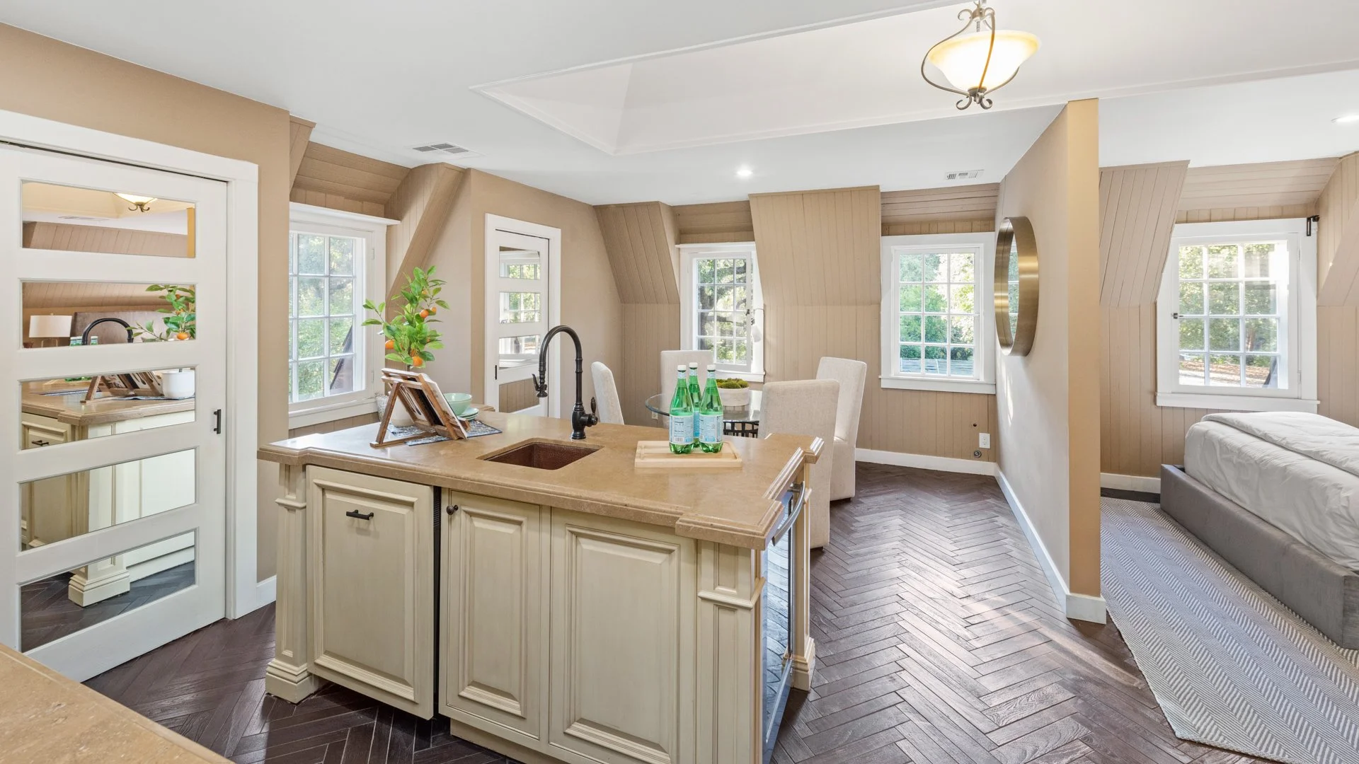 1200SArroyoBlvd-mls-108.jpg