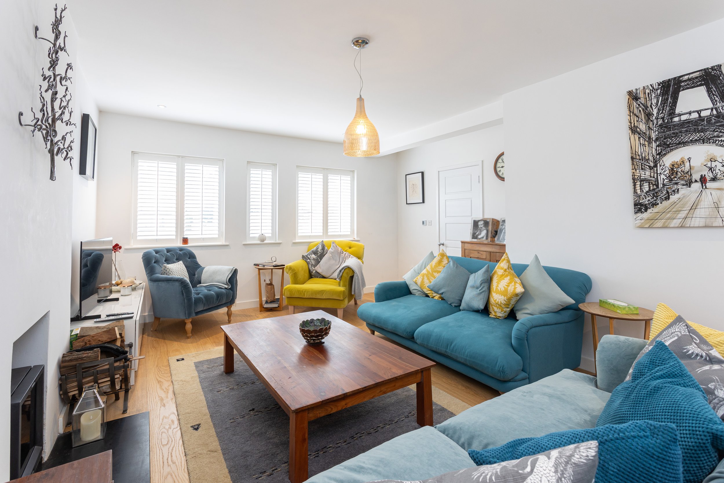 29 Upland Park Road 007.jpg