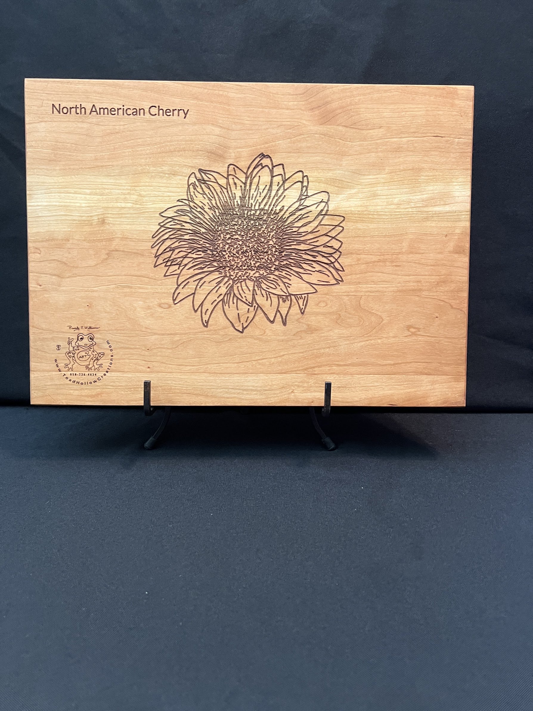 🍒 North American Cherry Cutting Board 🍒     Functional. Reversible. Beautiful.