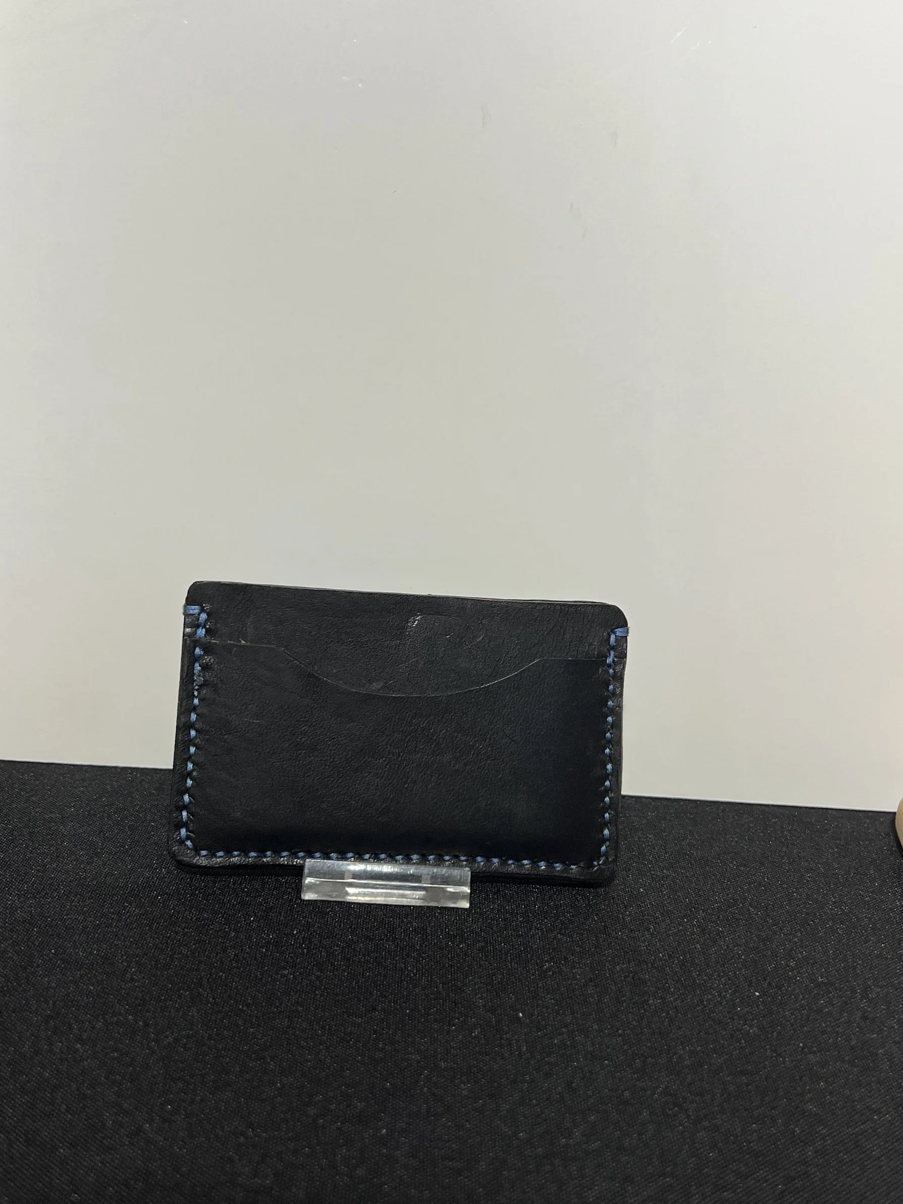 Handcrafted Horween Essex Leather Minimalist Wallet – Black Veg-Tanned Full Grain | Saddle Stitched Luxury