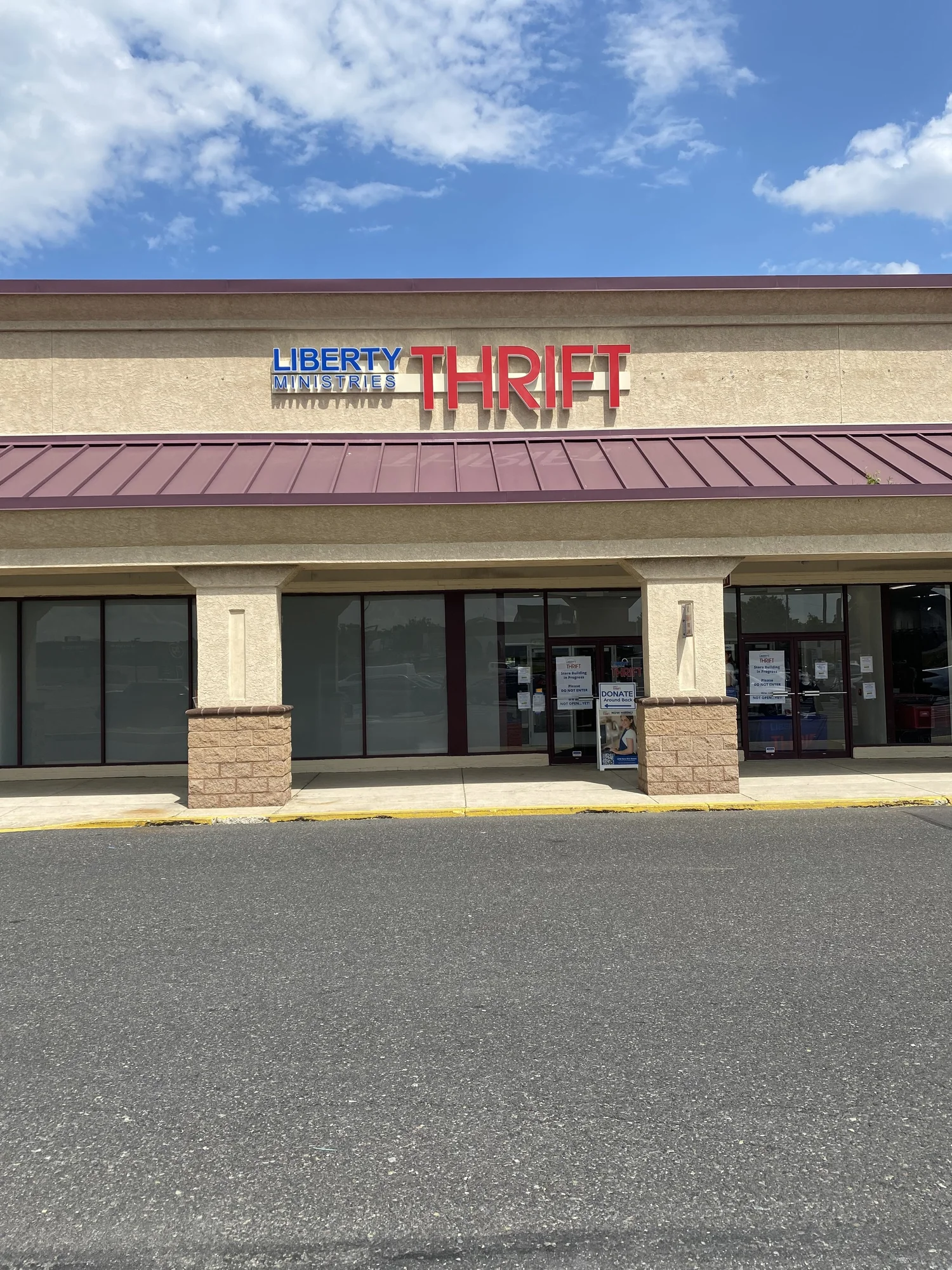 Quakertown Plaza — Liberty Ministries Thrift