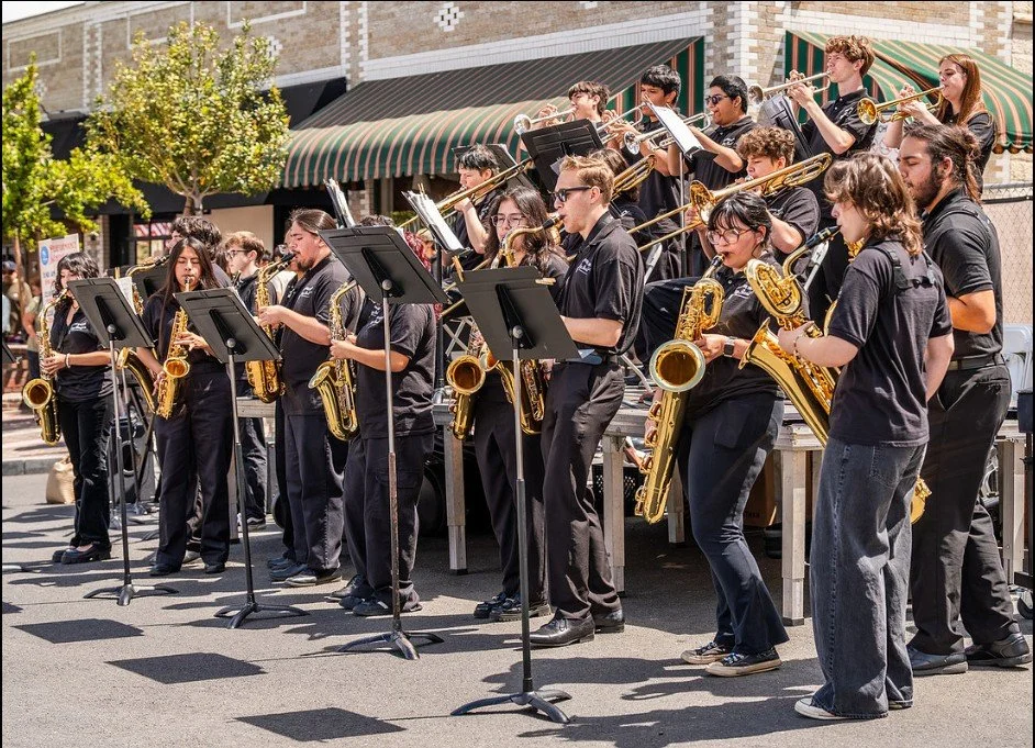 JAZZ BAND Screenshot 2026-04-29 145056.jpg