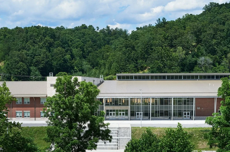 1310X Magoffin Co HS_005.jpg