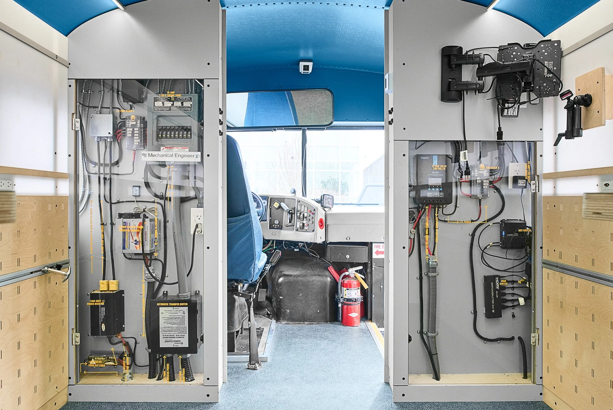 1729X FCPS Stem Bus_014.jpg