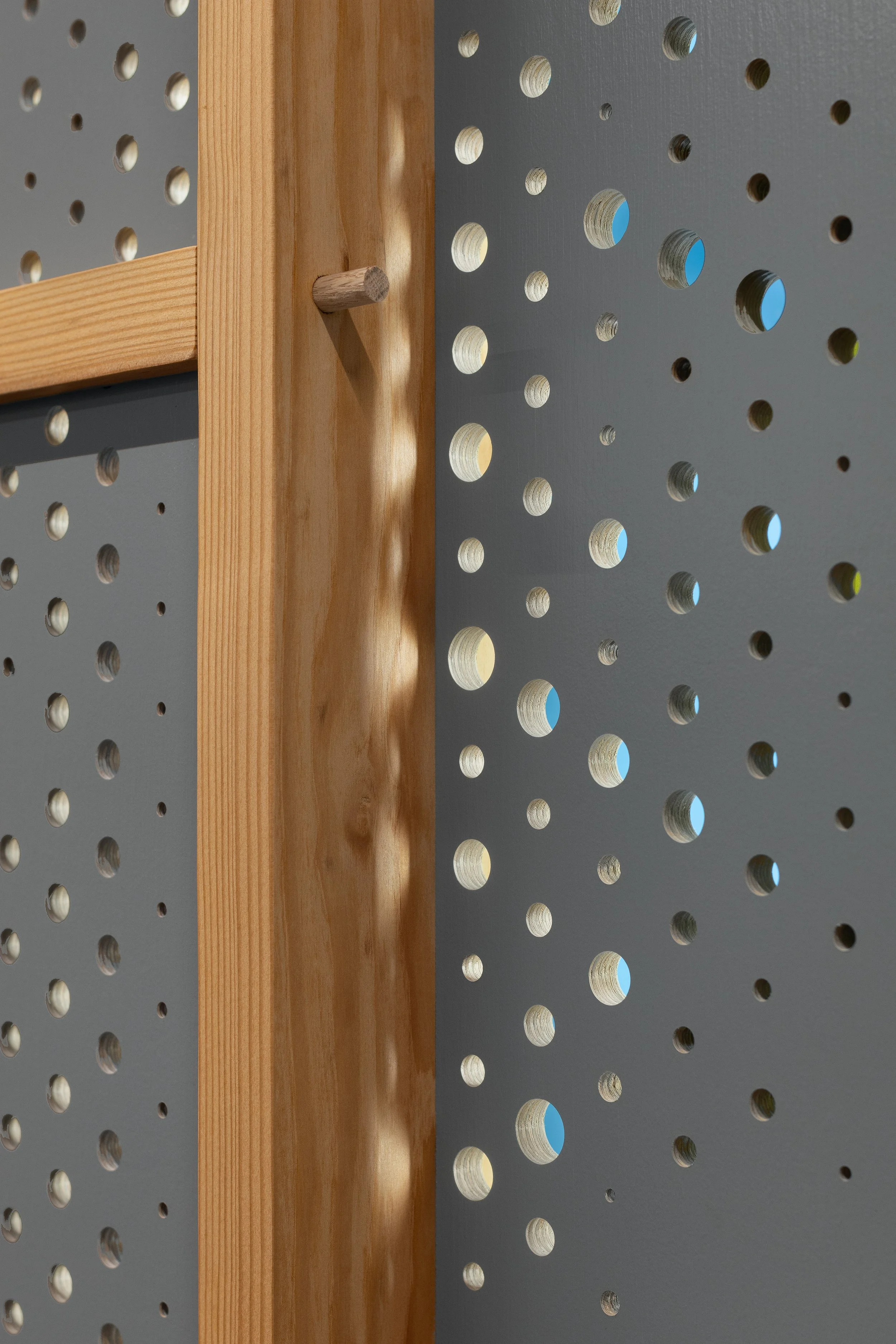 1920X Gray-Lil Sis Wall_027.jpg