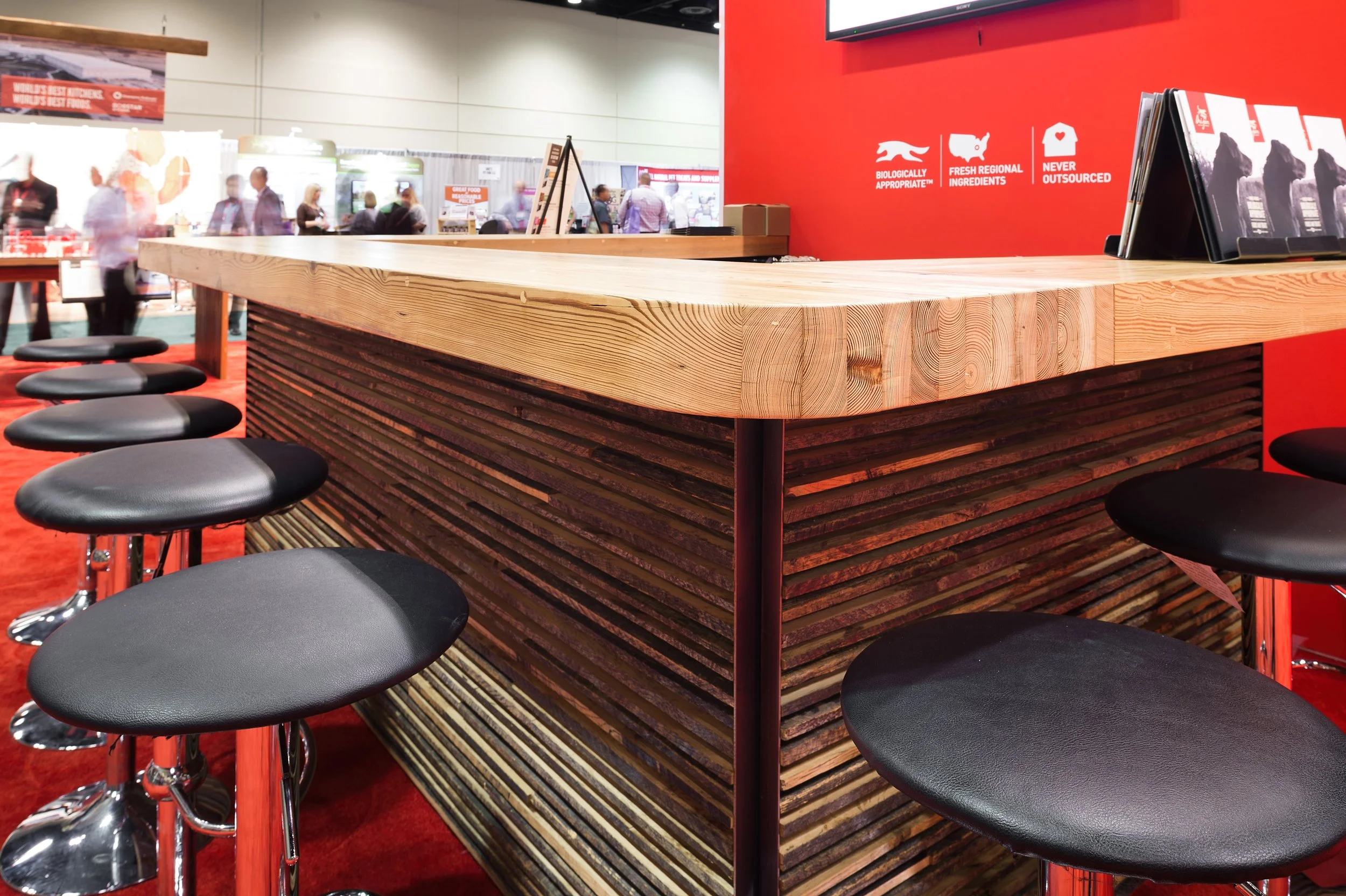 1602X Champion Petfood Tradeshow_001.jpg
