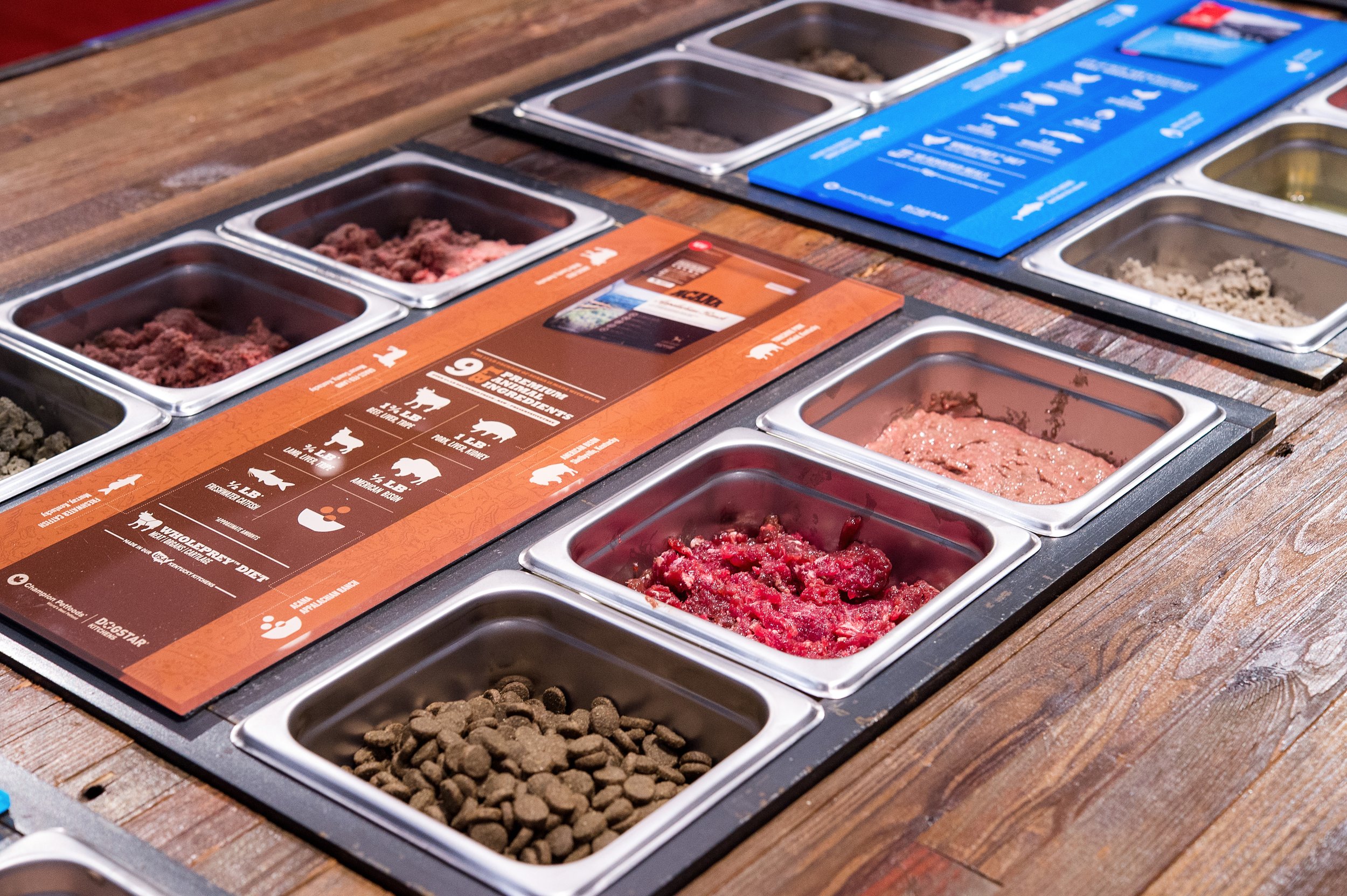 1602X Champion Petfood Tradeshow_004.jpg