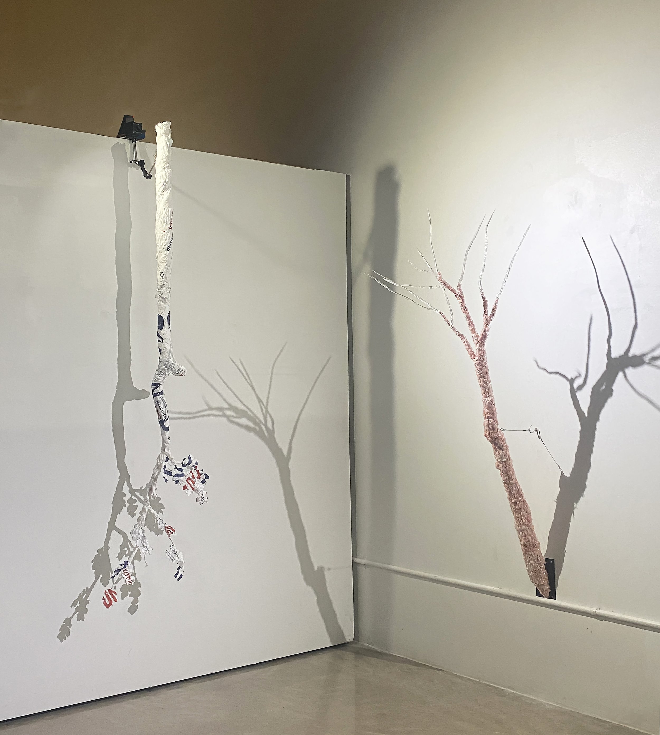 Polymorphogenesis // Vitromorphogenesis |
Borosilicate glass, Pink fiberglass insulation, Tyvek, Heat | 2024