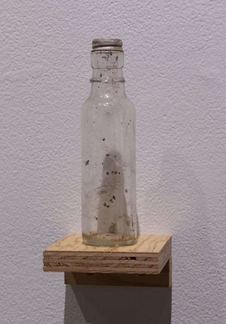 Napa valley wine company (White wine) sample bottle c.1950