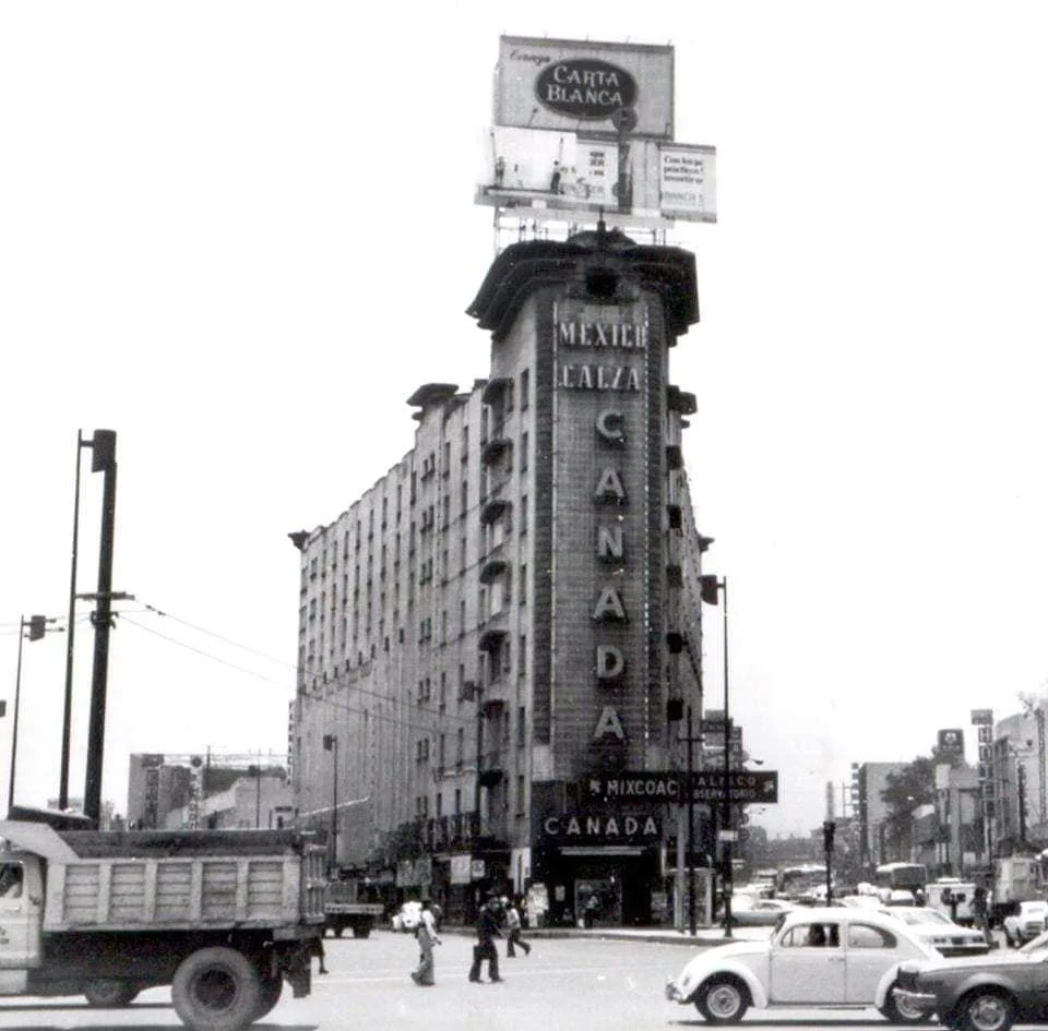 0. Edificio Ermita_antiga_1971.jpeg