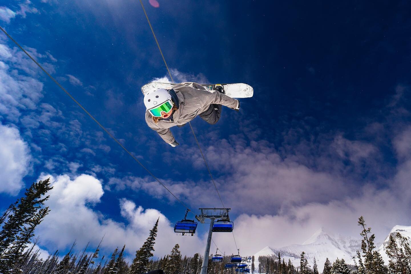 Today's Shootout photo spotlight features @icefox690. His photo submission took home the Best Trick Award. We excited to see more work from him this season. 

REGISTRATION IS NOW OPEN FOR THE 
🎥 8th Annual Big Sky Shootout Film &amp; Photo Festival 