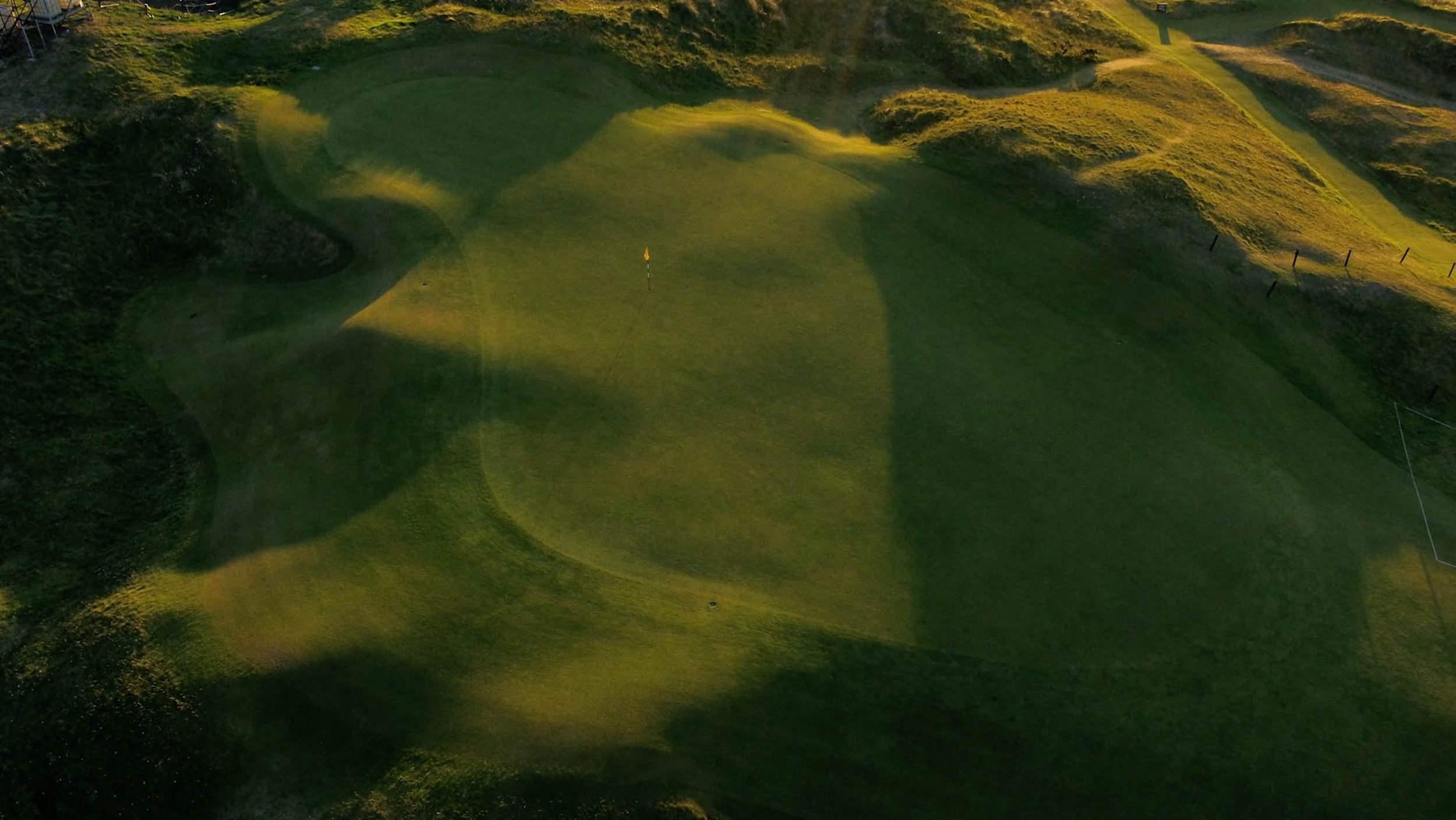 NIKE_RORY61+WASHINGMACHINE_Compressed-10.jpg
