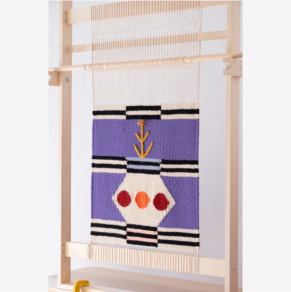 Telaio verticale per la tessitura di tappeti e arazzi — Ilary Bottini