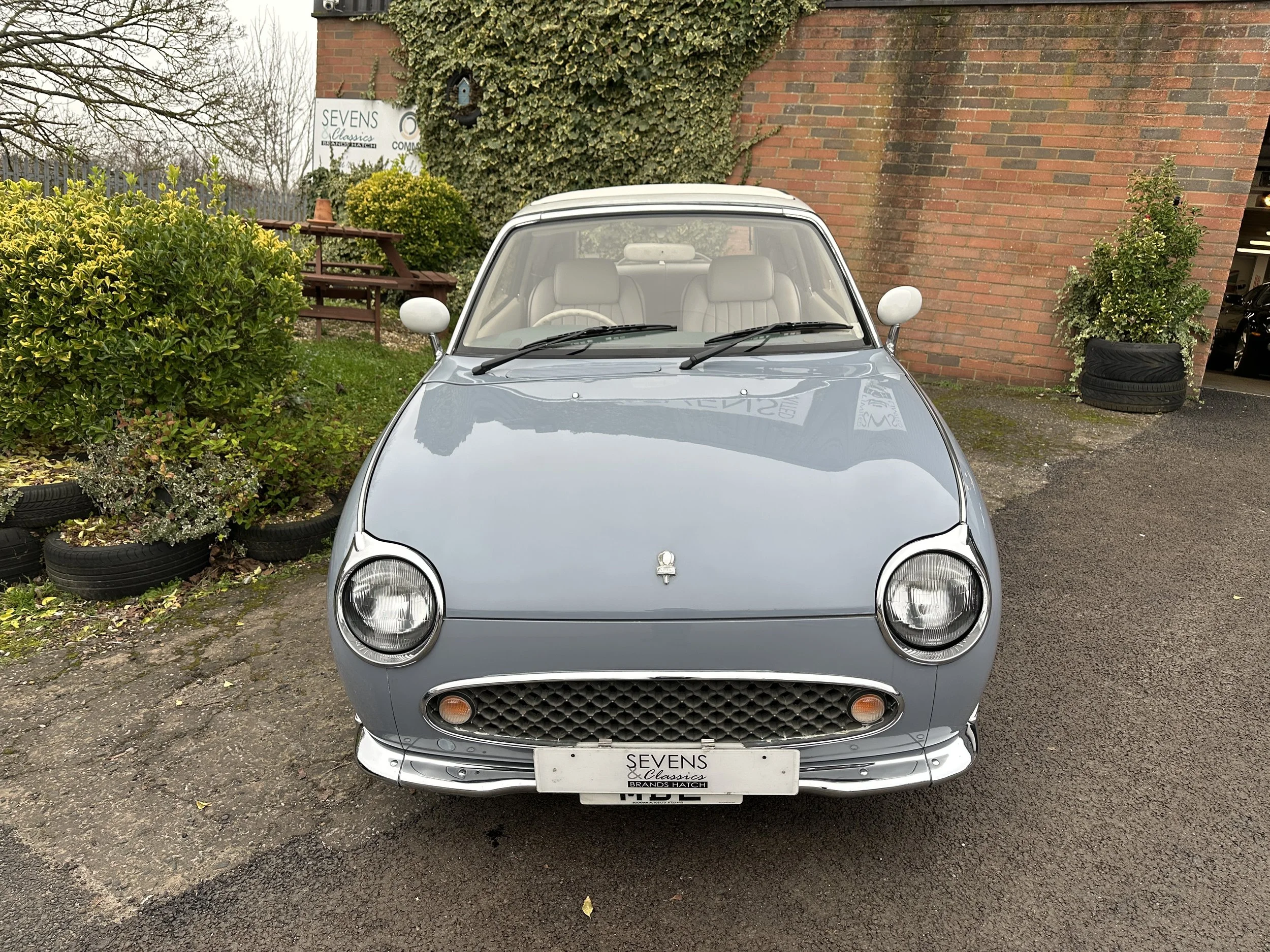 Nissan Figaro - J453MDL (2).jpg