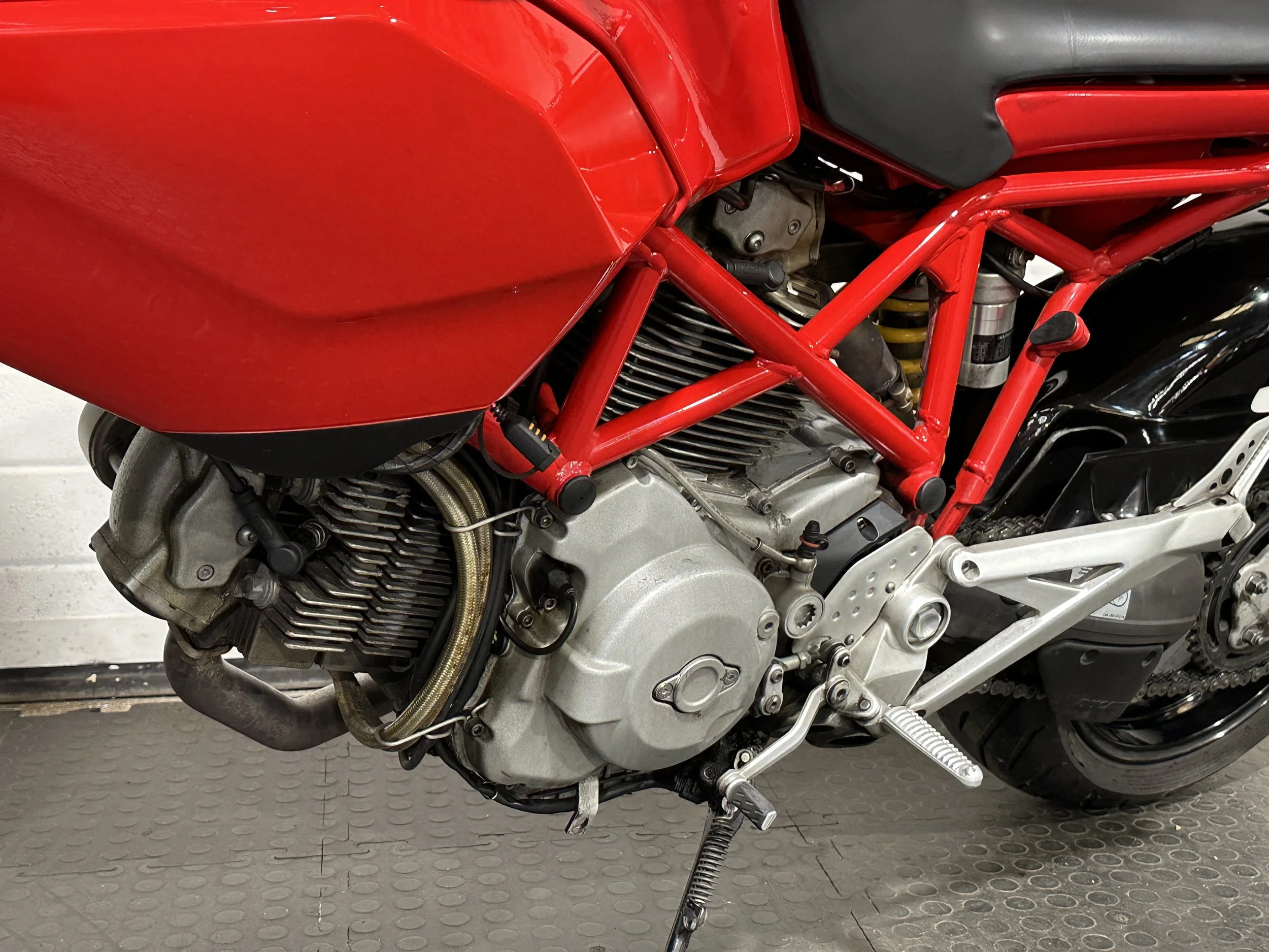 Ducati MultiStrada 1000D - LJ03XVS (3).jpg