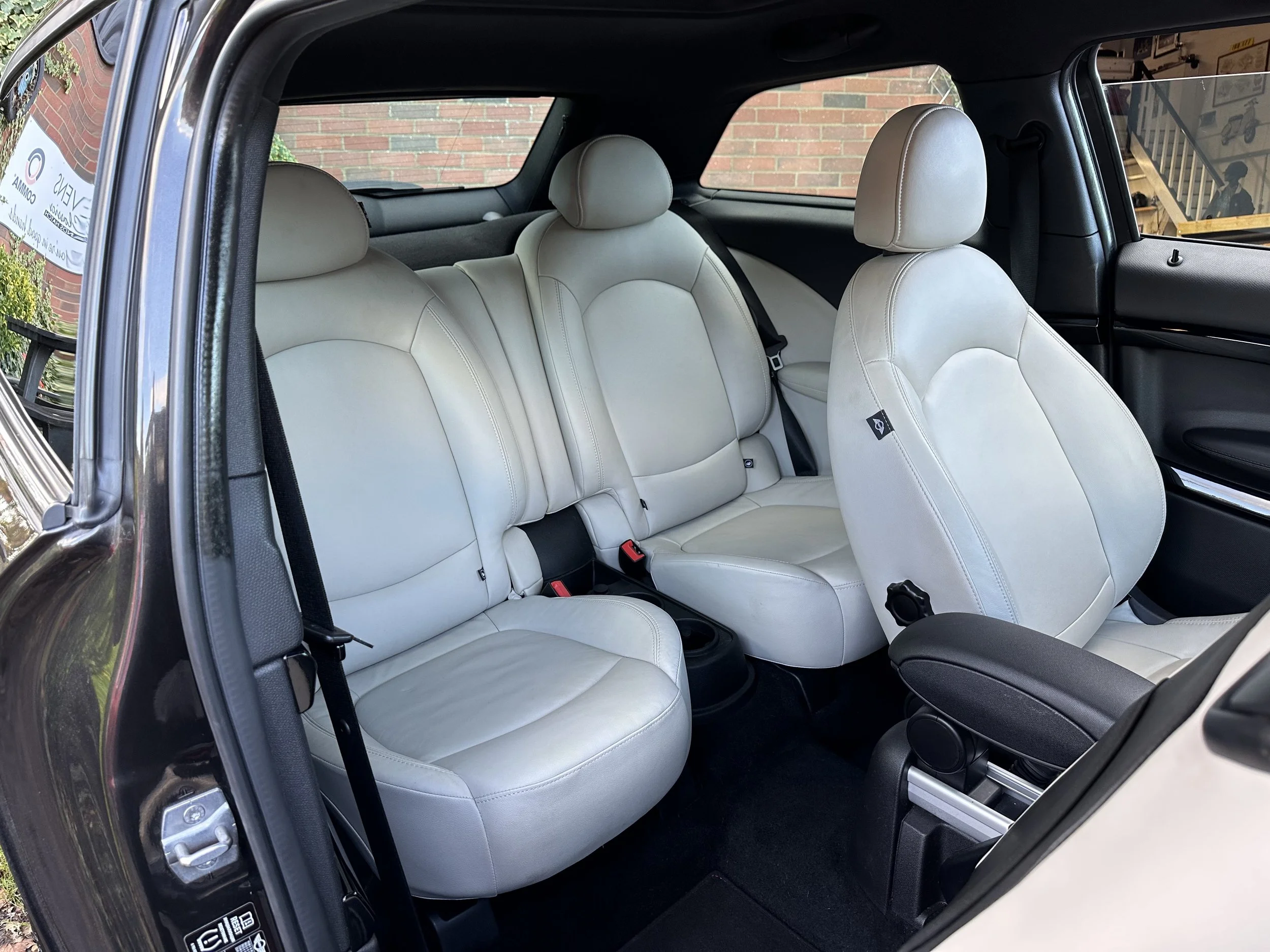 Mini Paceman Rear Window Mini Paceman Cooper SD | Sevens & Classics