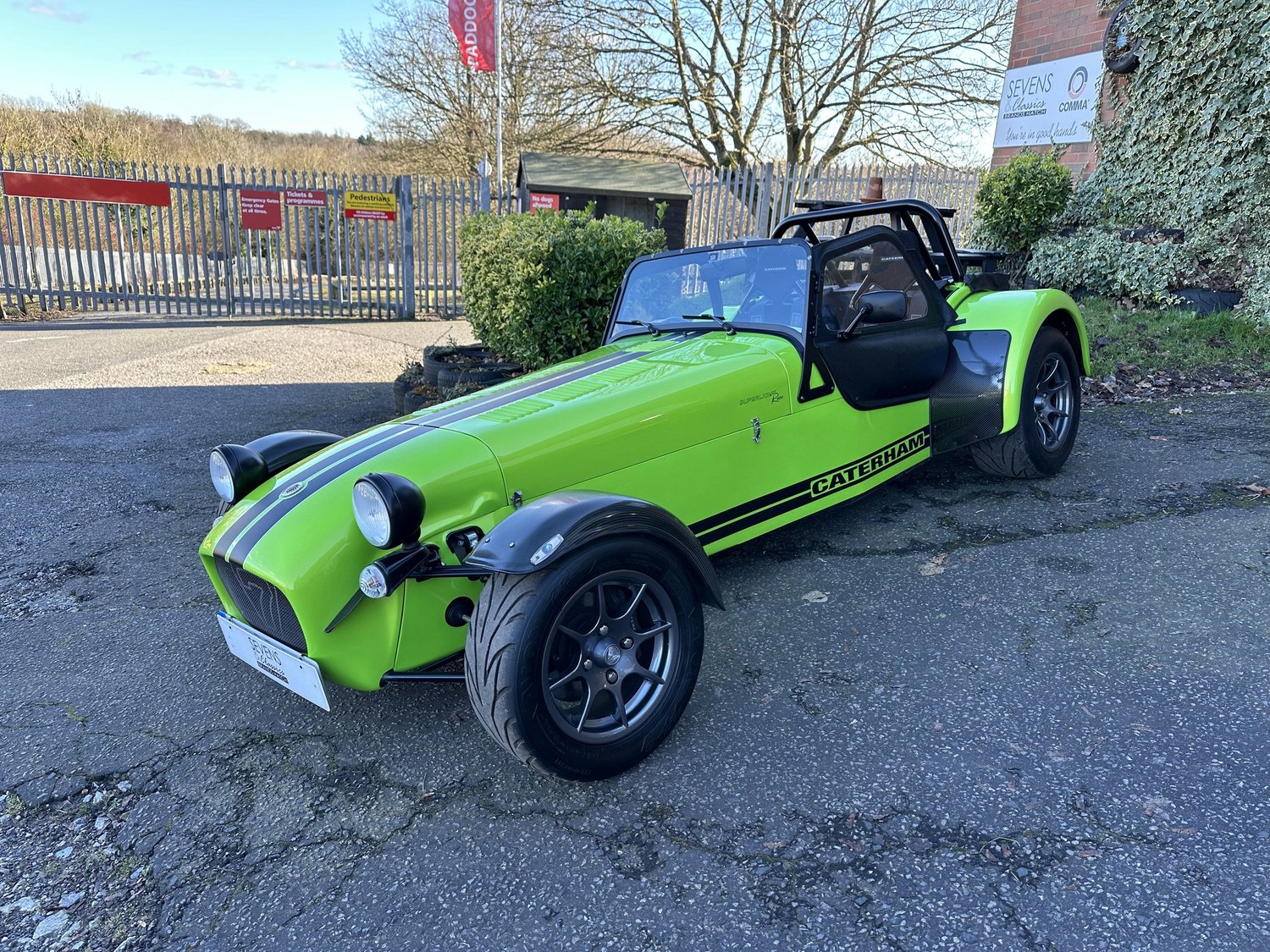 Caterham Superlight R400 | Sevens & Classics