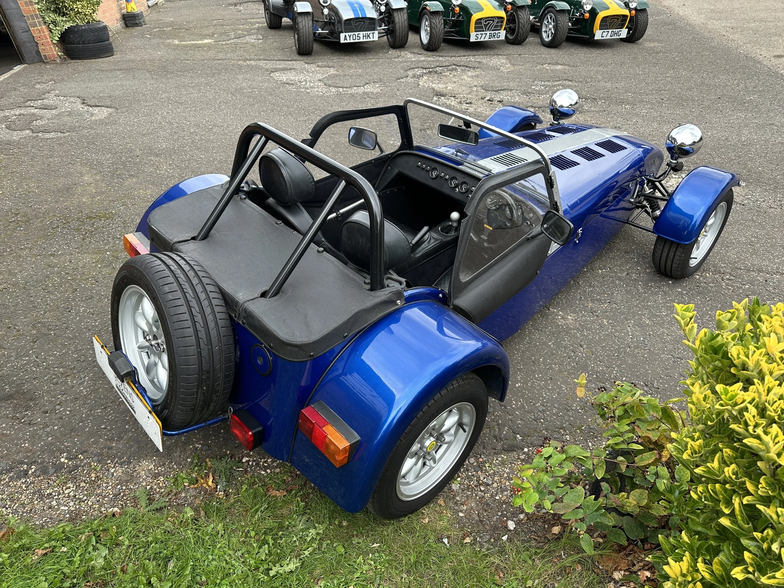 Caterham Roadsport 140 - W904UXR (5).jpg