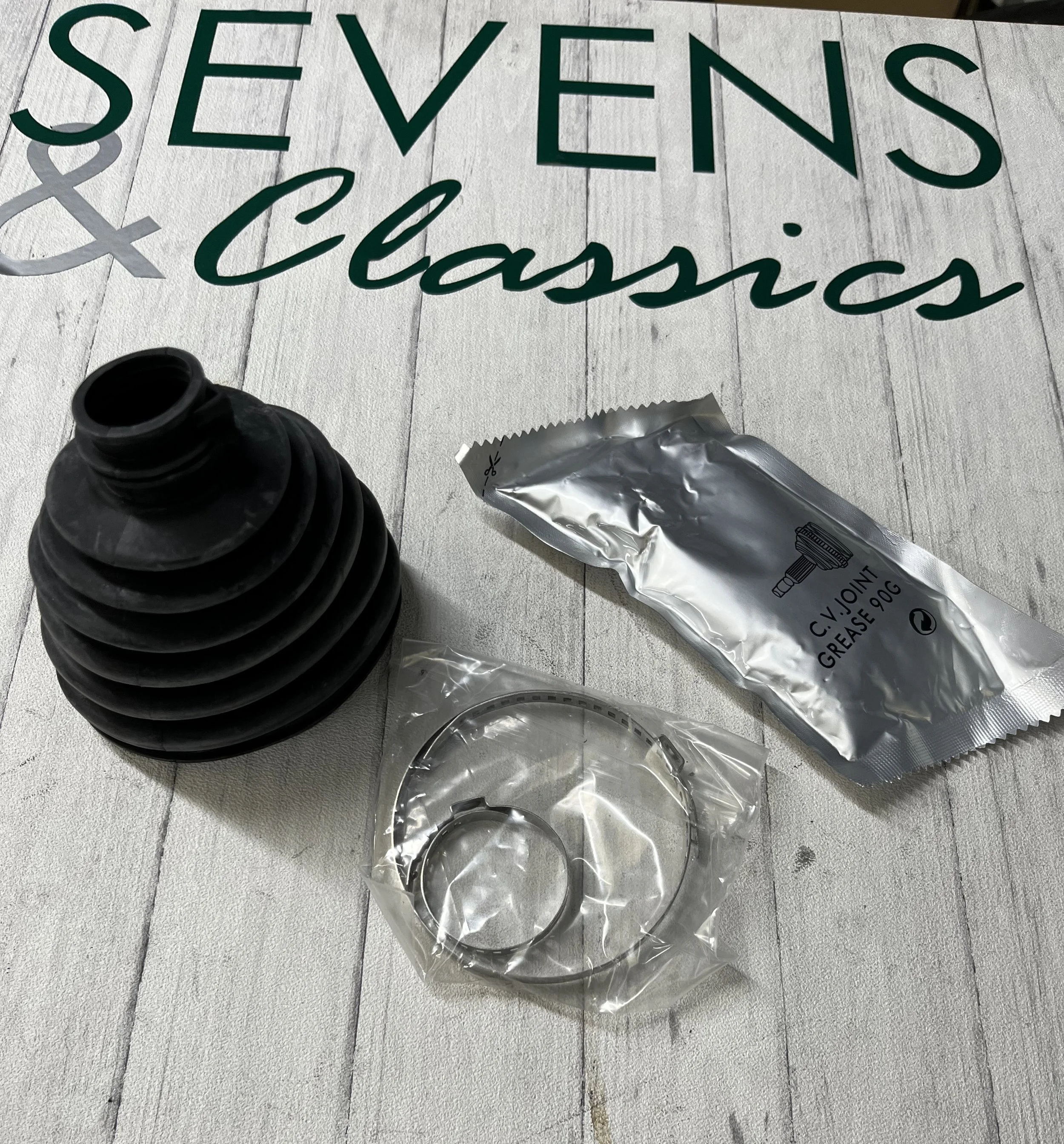 Gaitor Driveshaft Gaitor - Universal Stretch Type — Sevens & Classics
