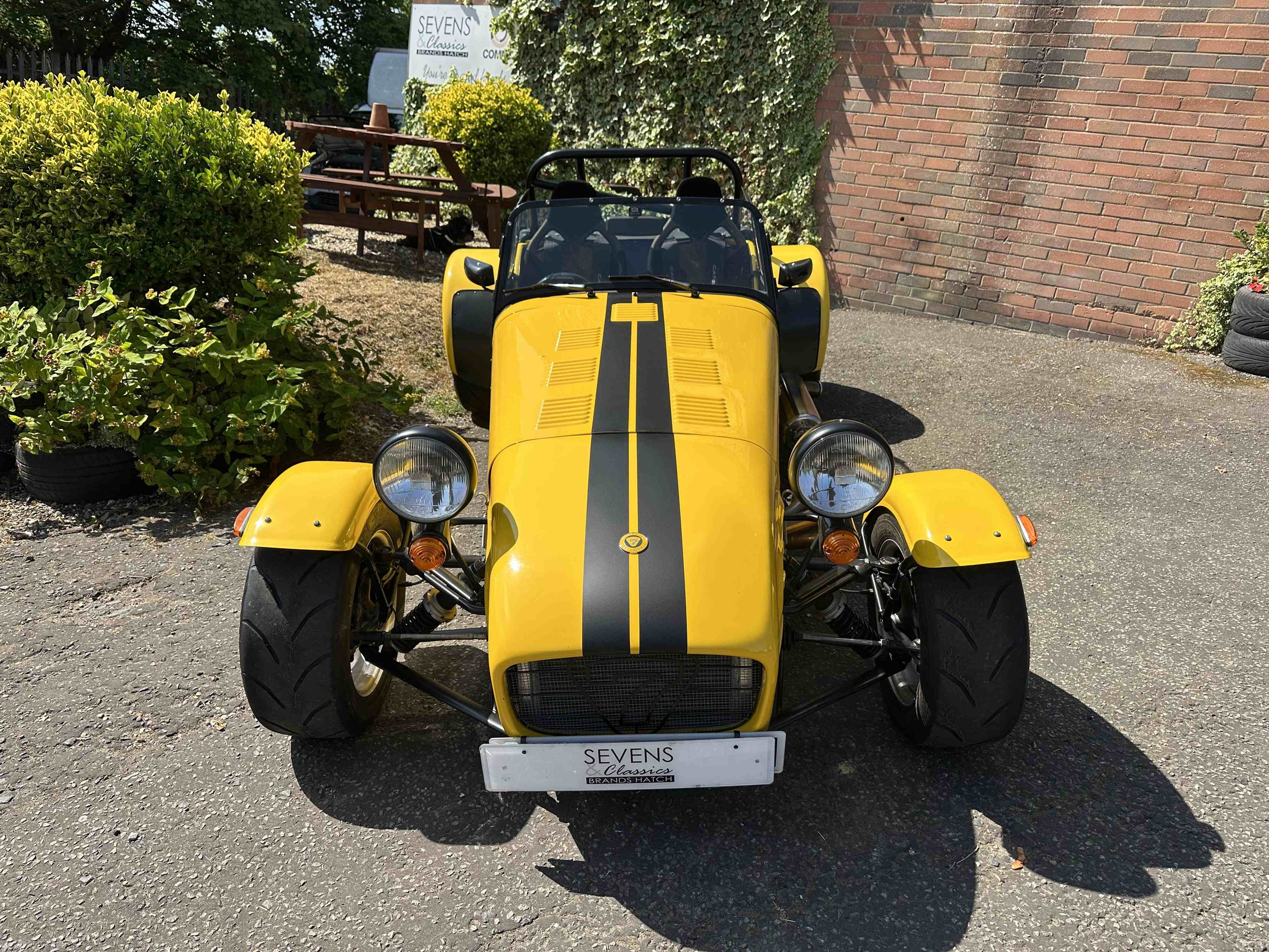 Caterham R500 K - X926MKN (2).jpeg